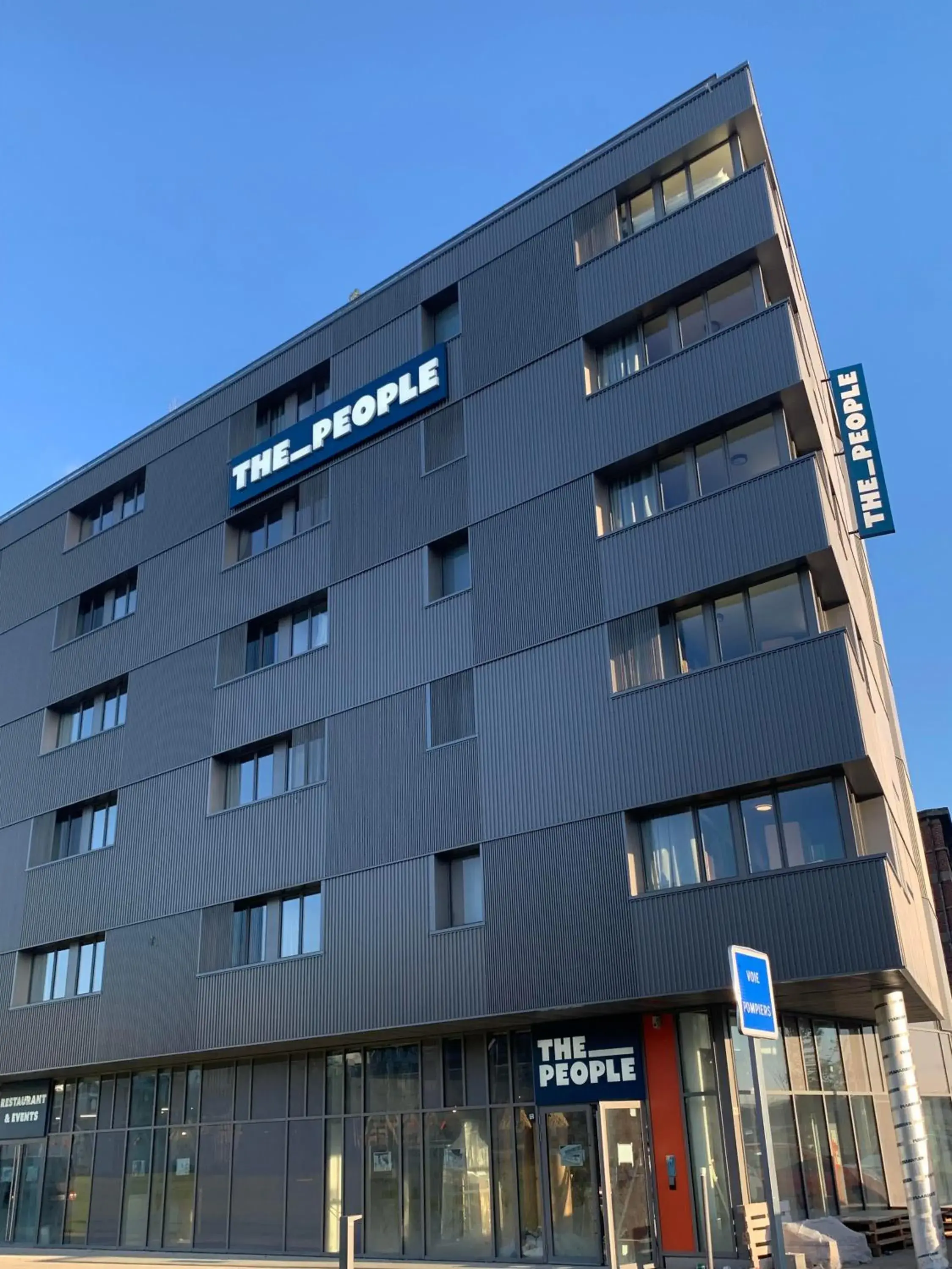 Property building in The People Caen Property building in The People Caen