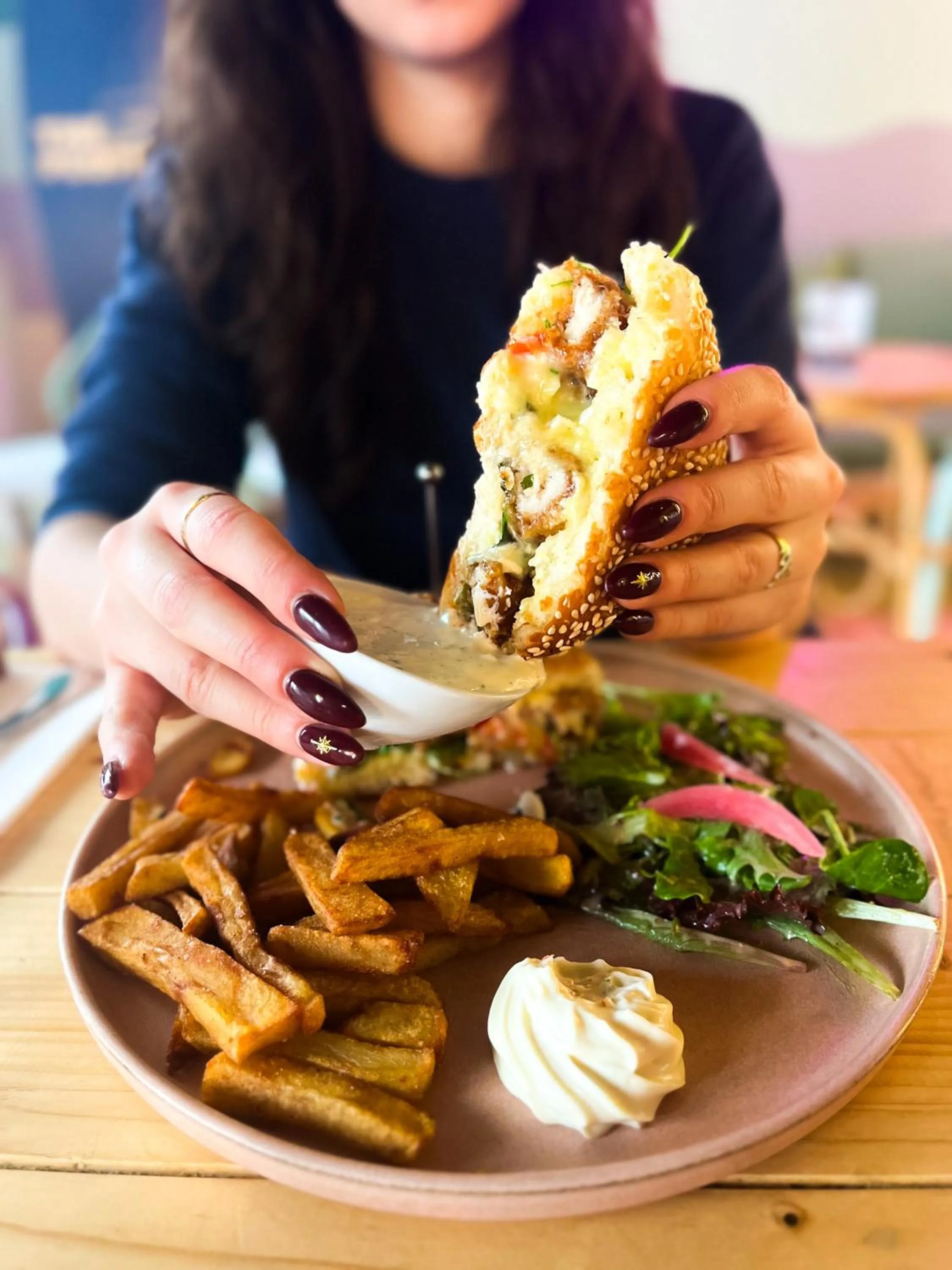 Restaurant/places to eat in The People Caen