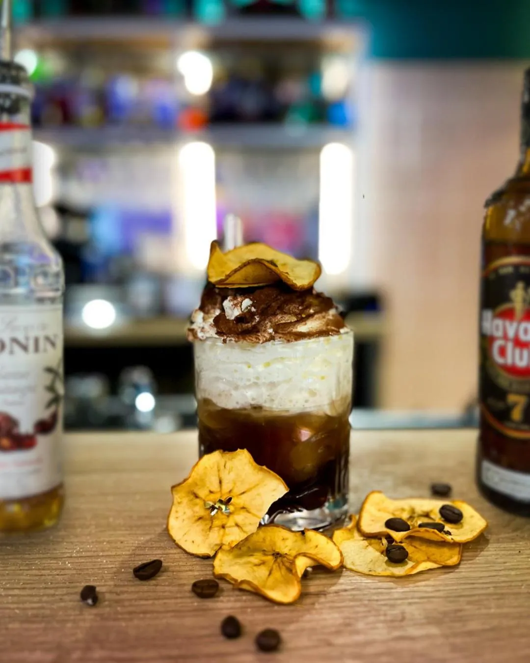 Lounge or bar in The People Caen