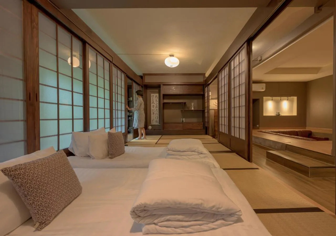 Guests, Bed in VANA Homestay