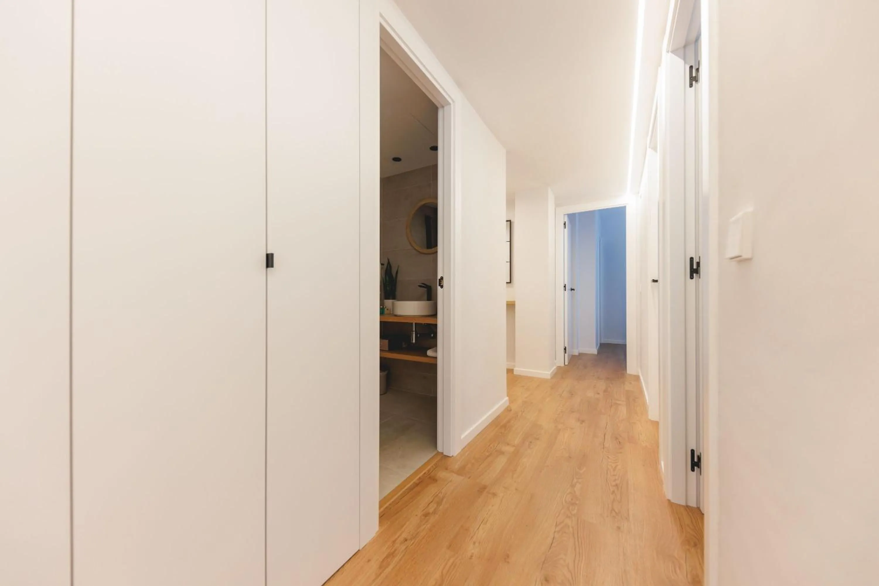 wardrobe in Bravissimo Devesa, 3 bedrooms and near the parc
