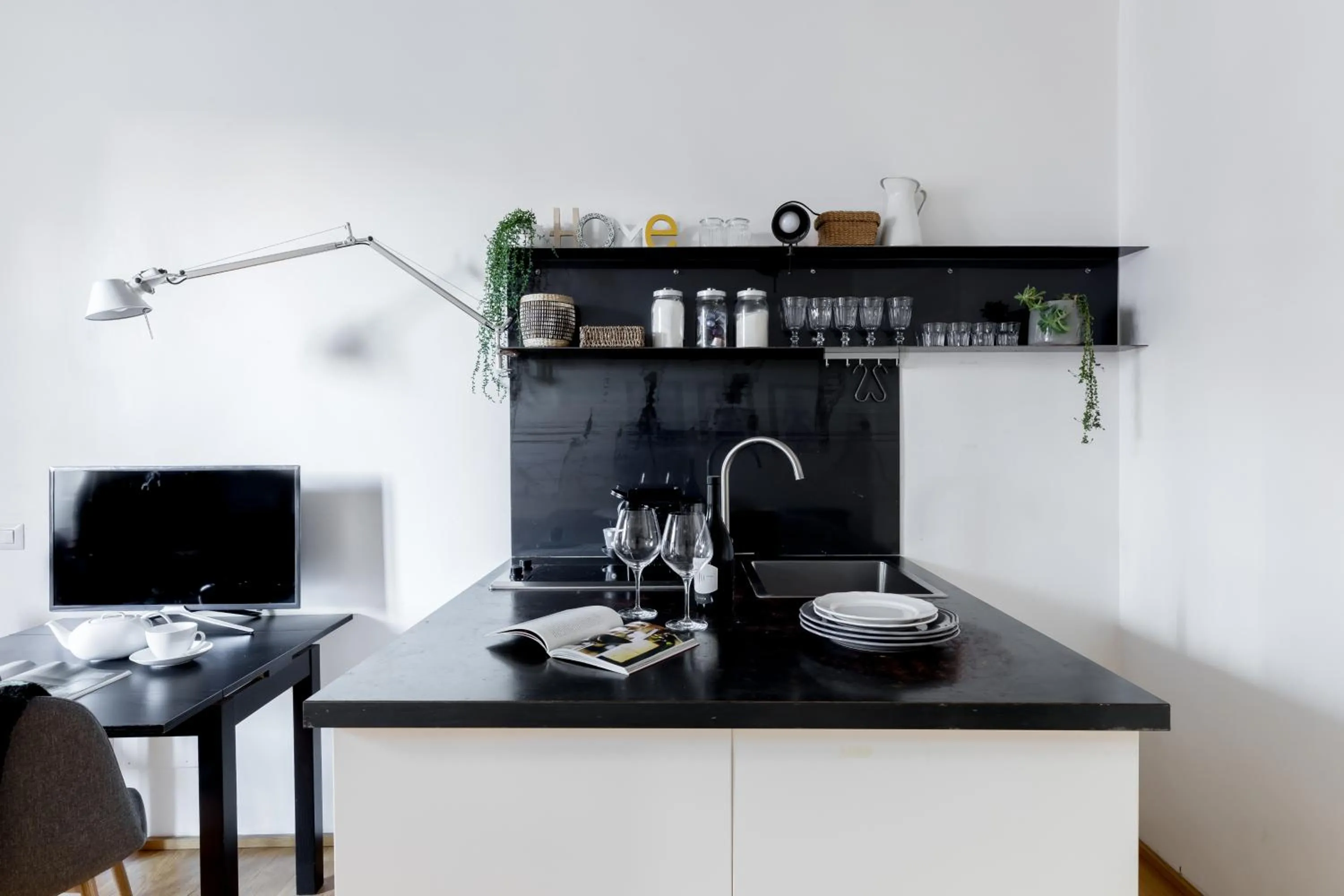 Kitchen or kitchenette in Mami's Home Monti
