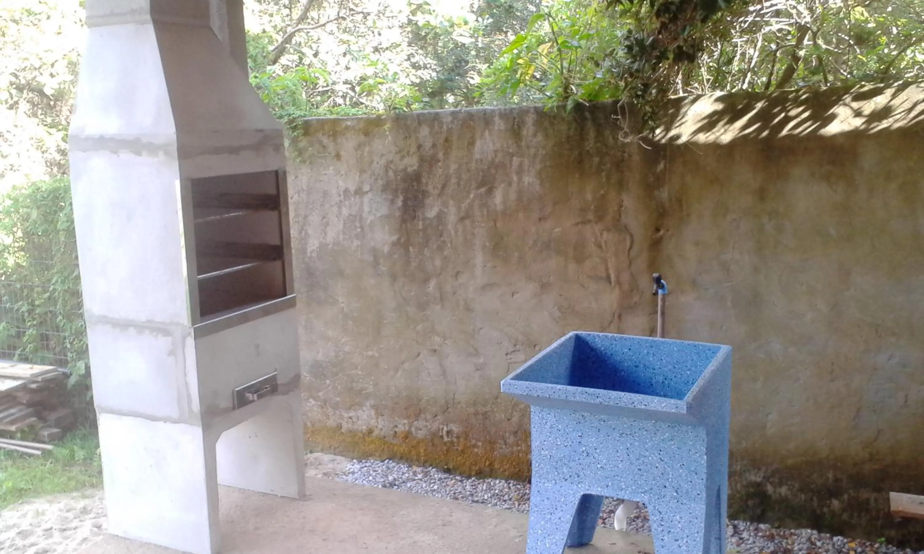 BBQ facilities in Casa Guarda do Embaú