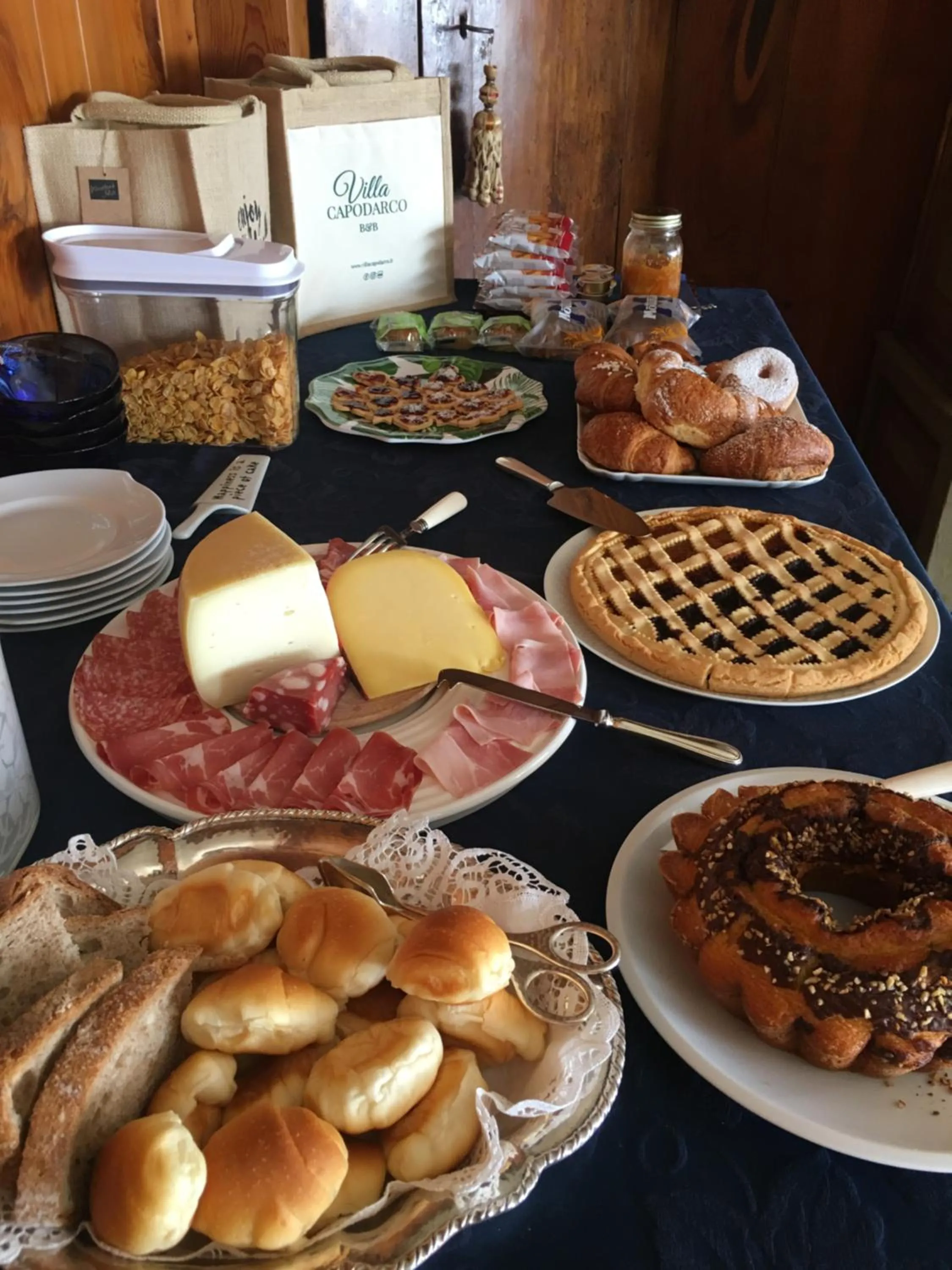 Breakfast in Villa Capodarco B&B