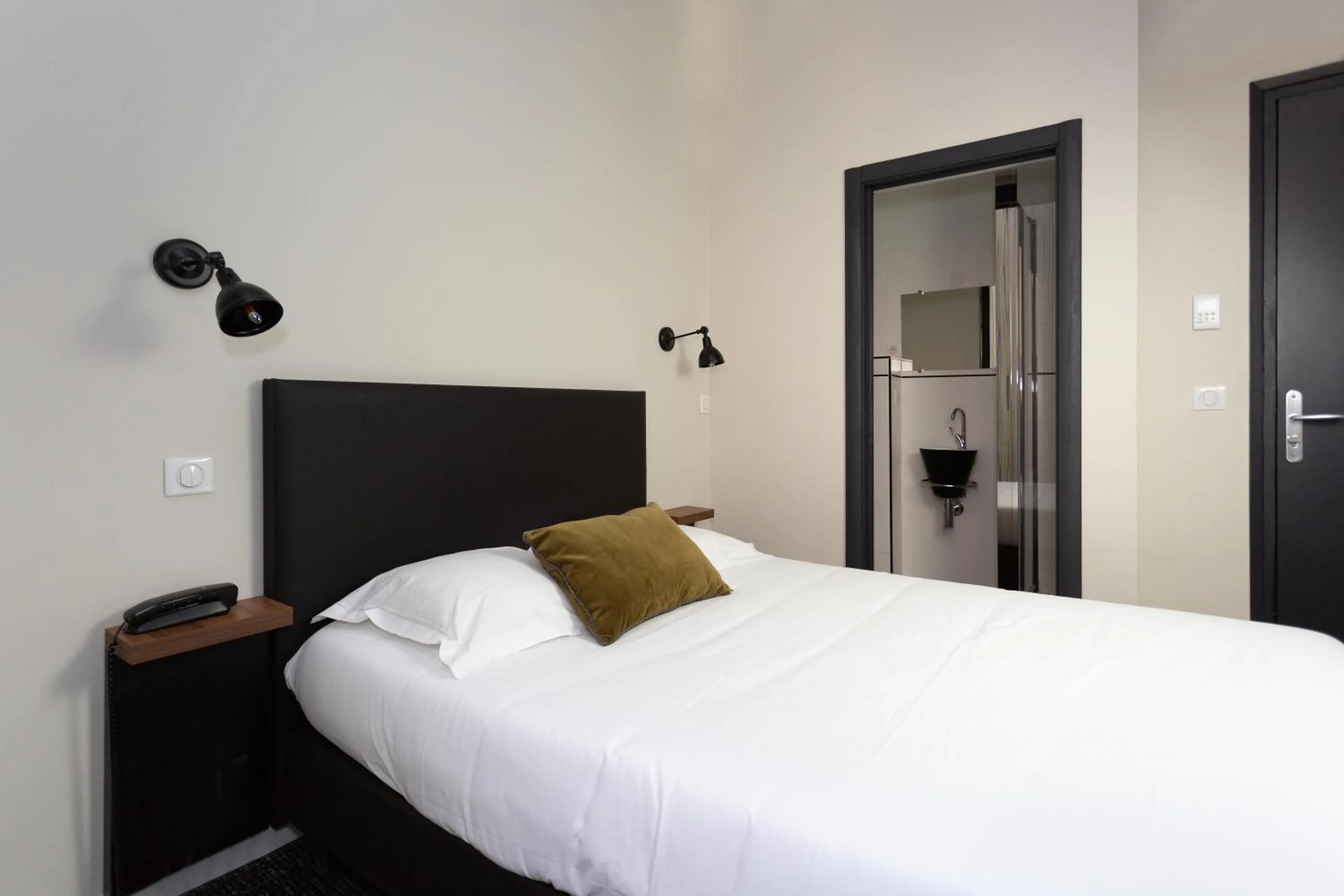 Bed in Babbu Hotel