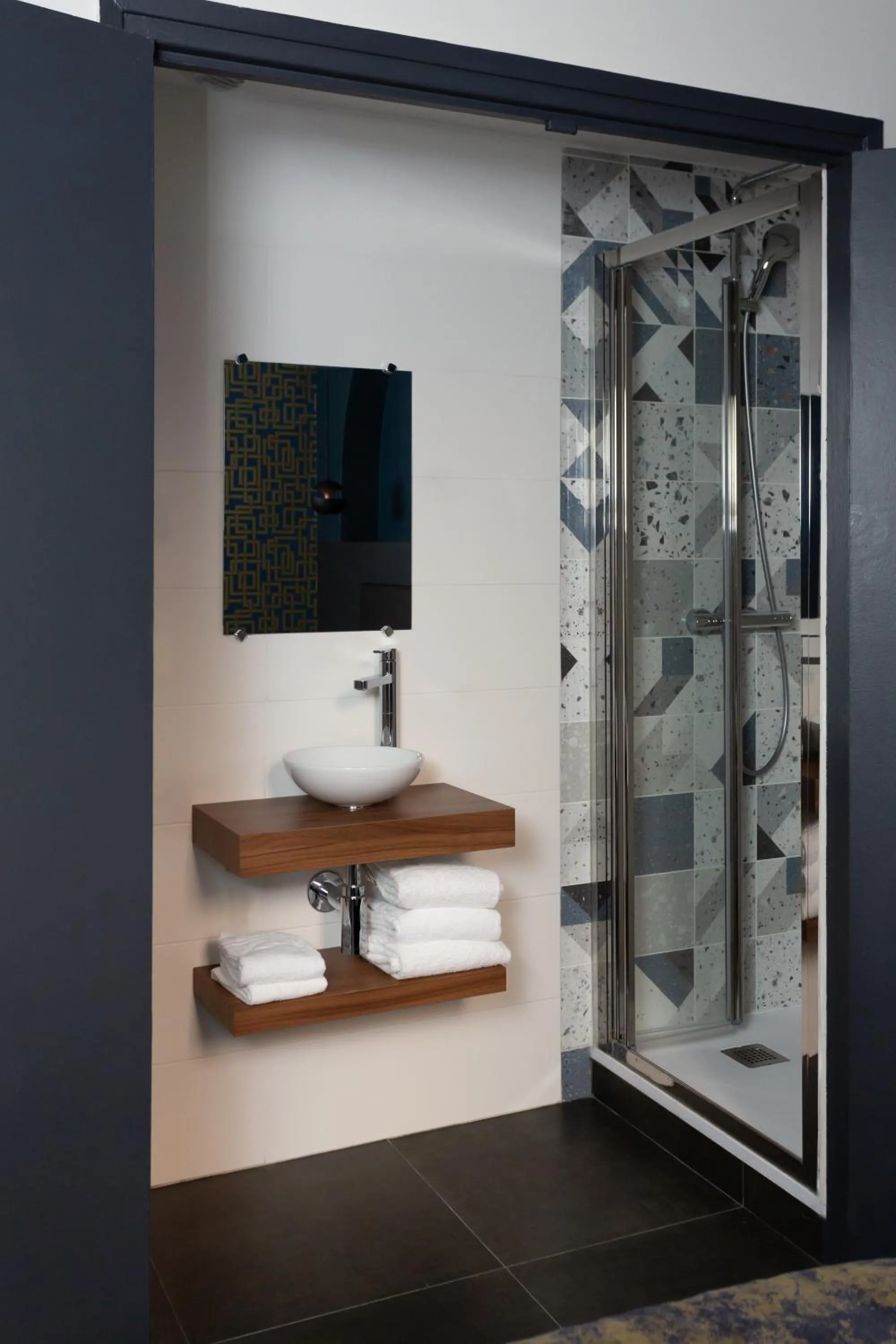 Bathroom in Babbu Hotel