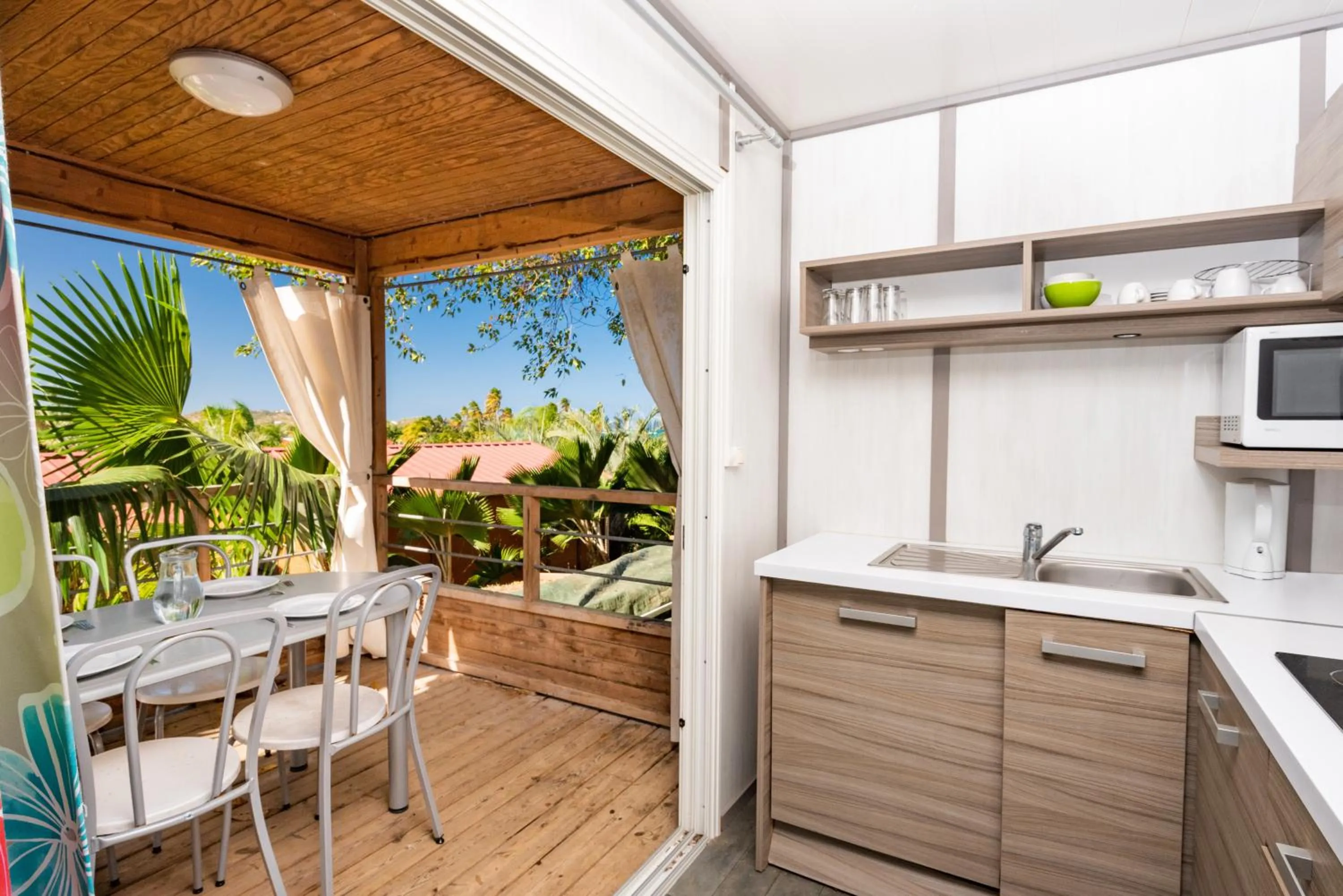 Balcony/Terrace in Le Village de la Pointe