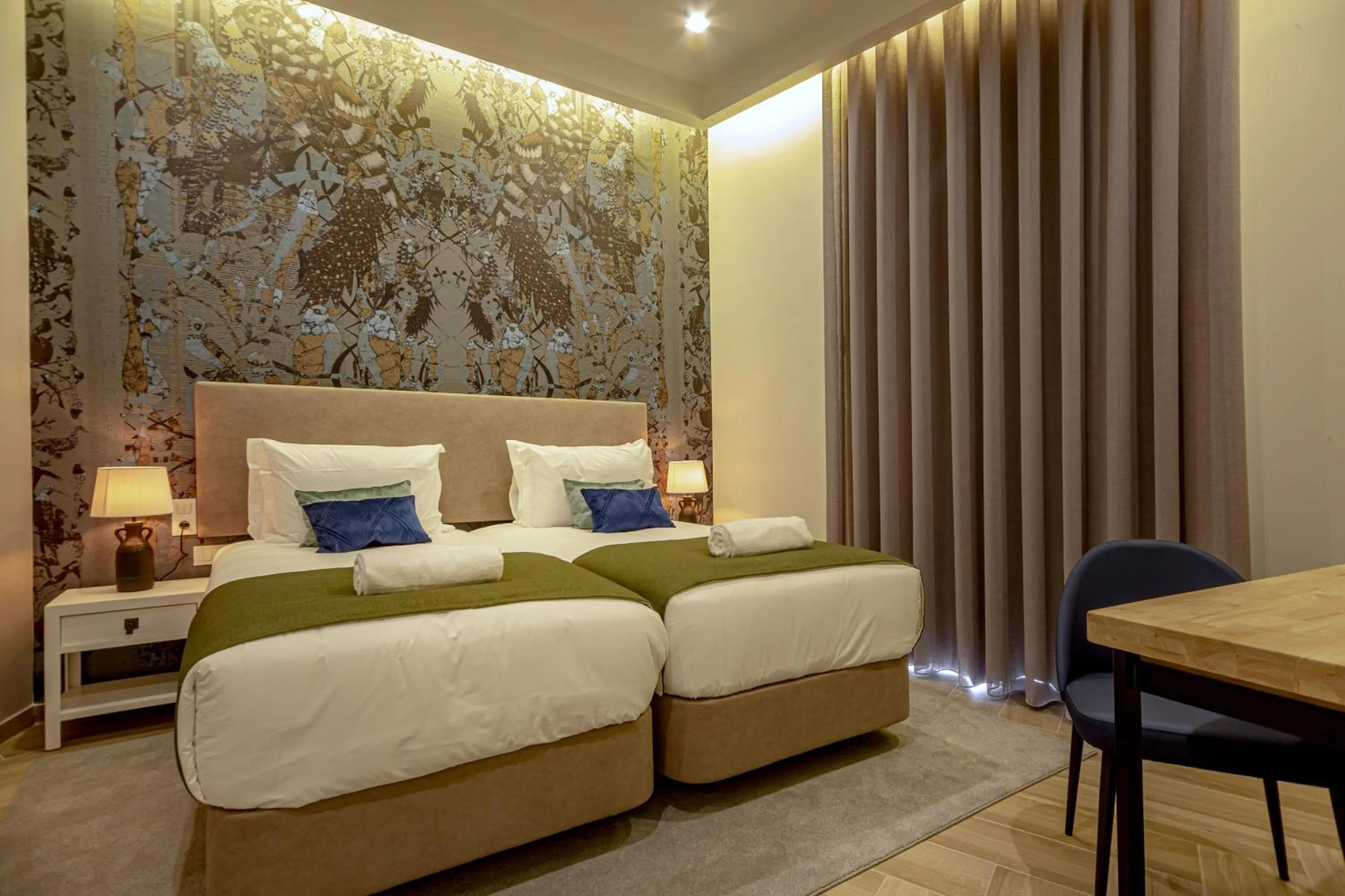 Photo of the whole room, Bed in Guest House Jacarandá Faro