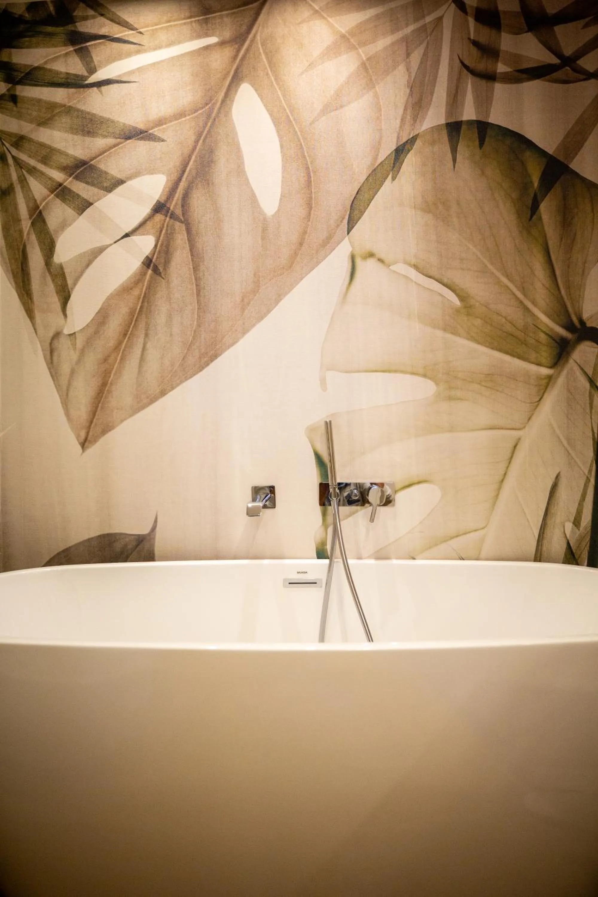 Bath in Corso Grand suites