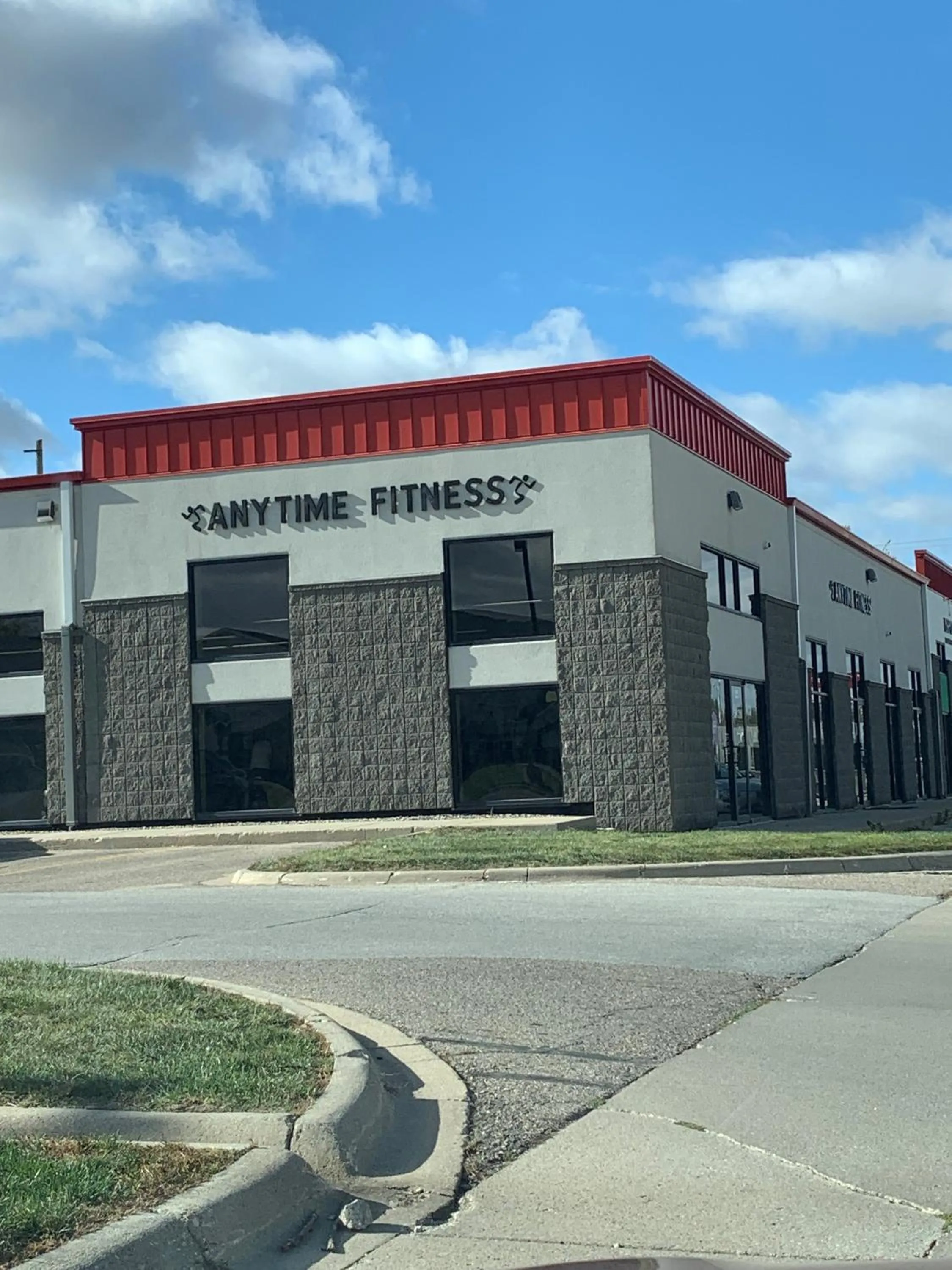 Fitness centre/facilities in Days Inn by Wyndham Carroll