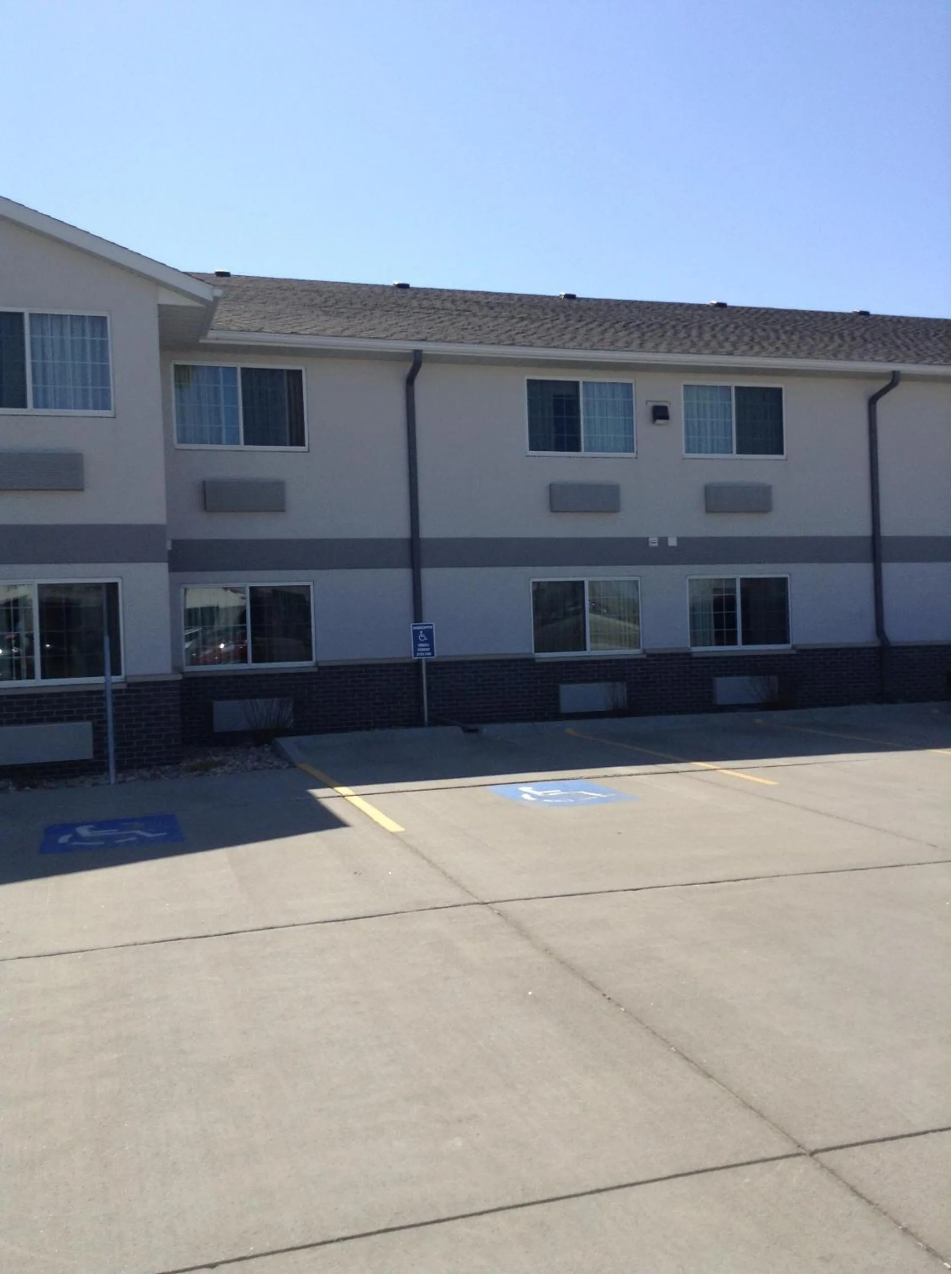 Property building in Days Inn by Wyndham Carroll