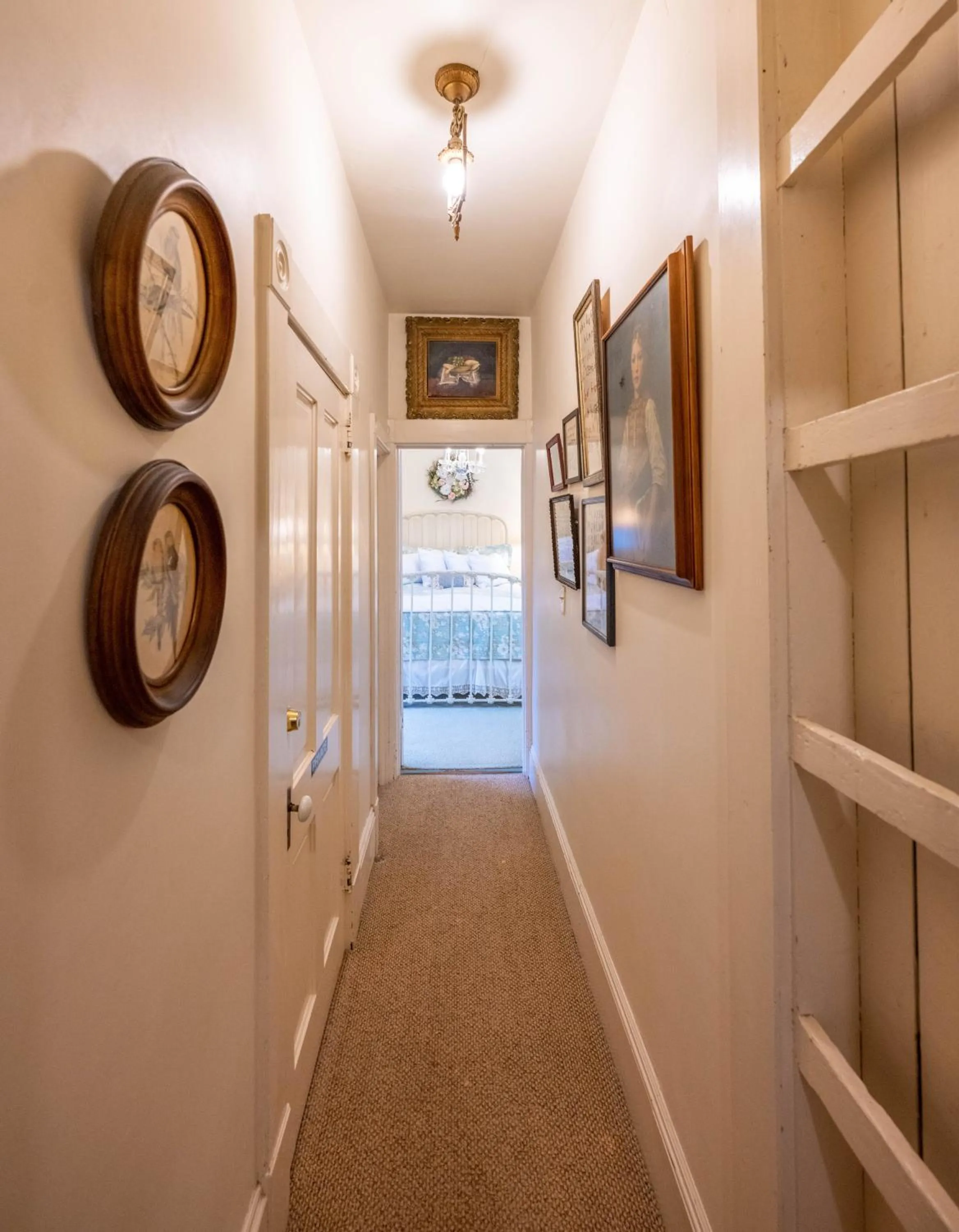Clementine's Guest House & Vacation Rentals