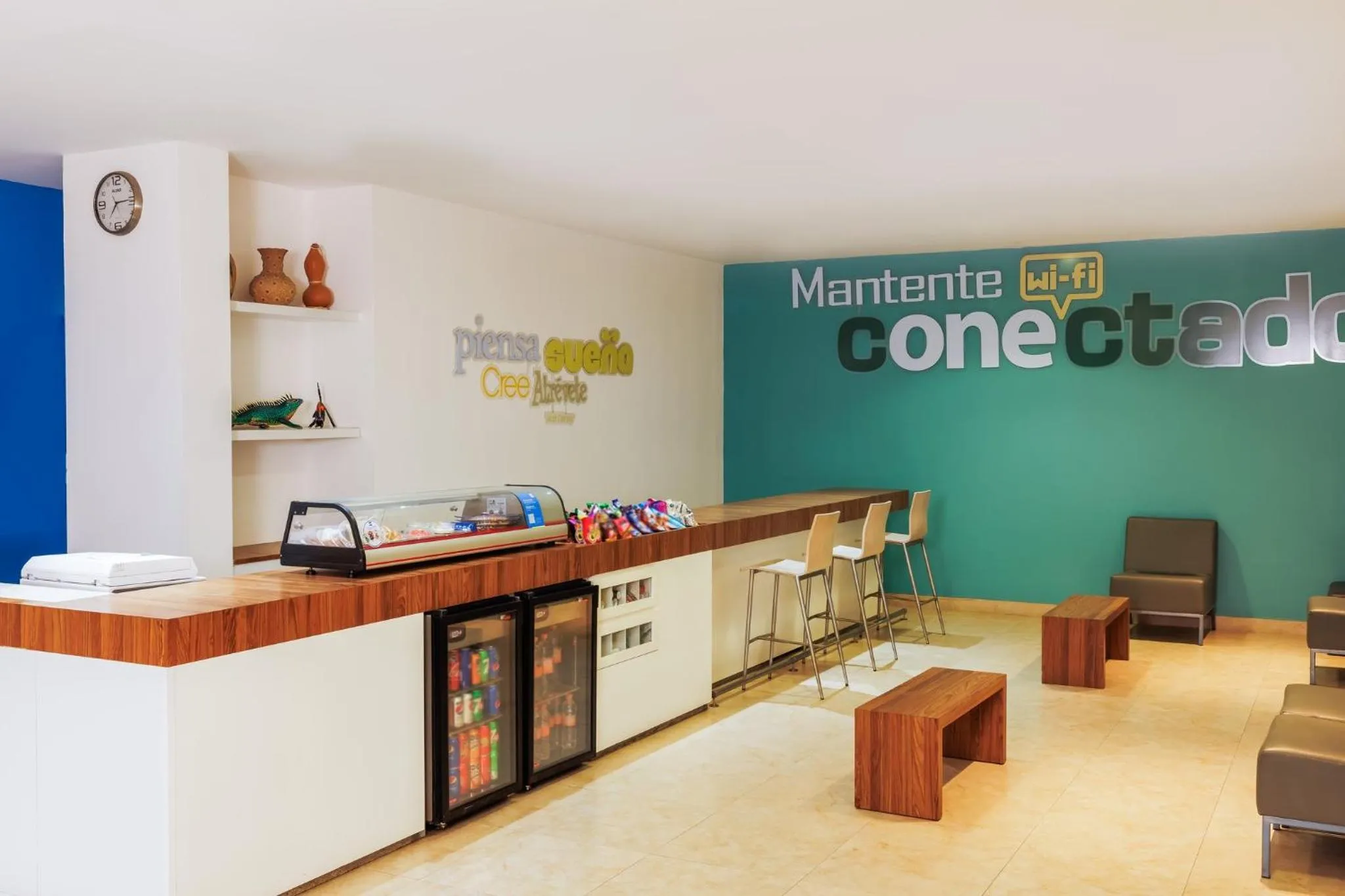 Lobby or reception in One Oaxaca Centro