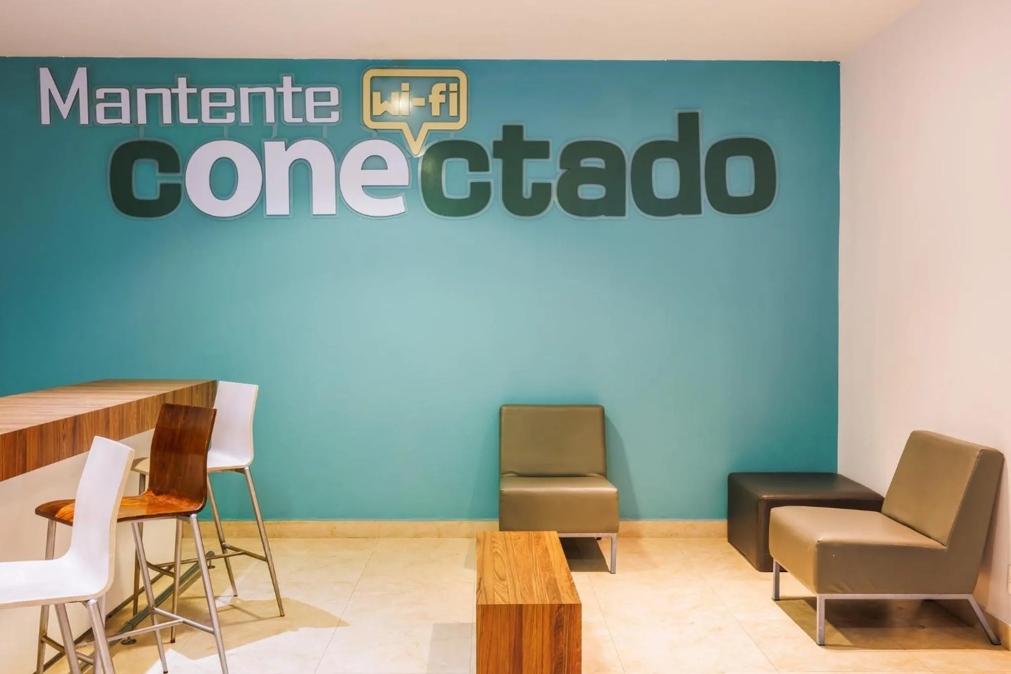 Lobby or reception in One Oaxaca Centro