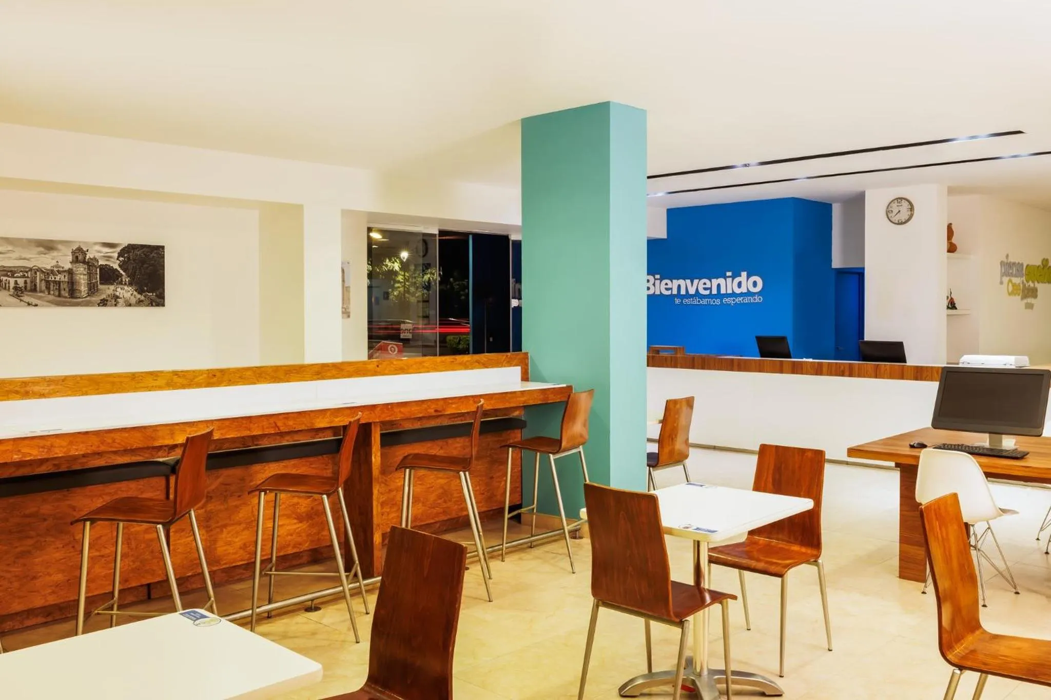 Breakfast in One Oaxaca Centro