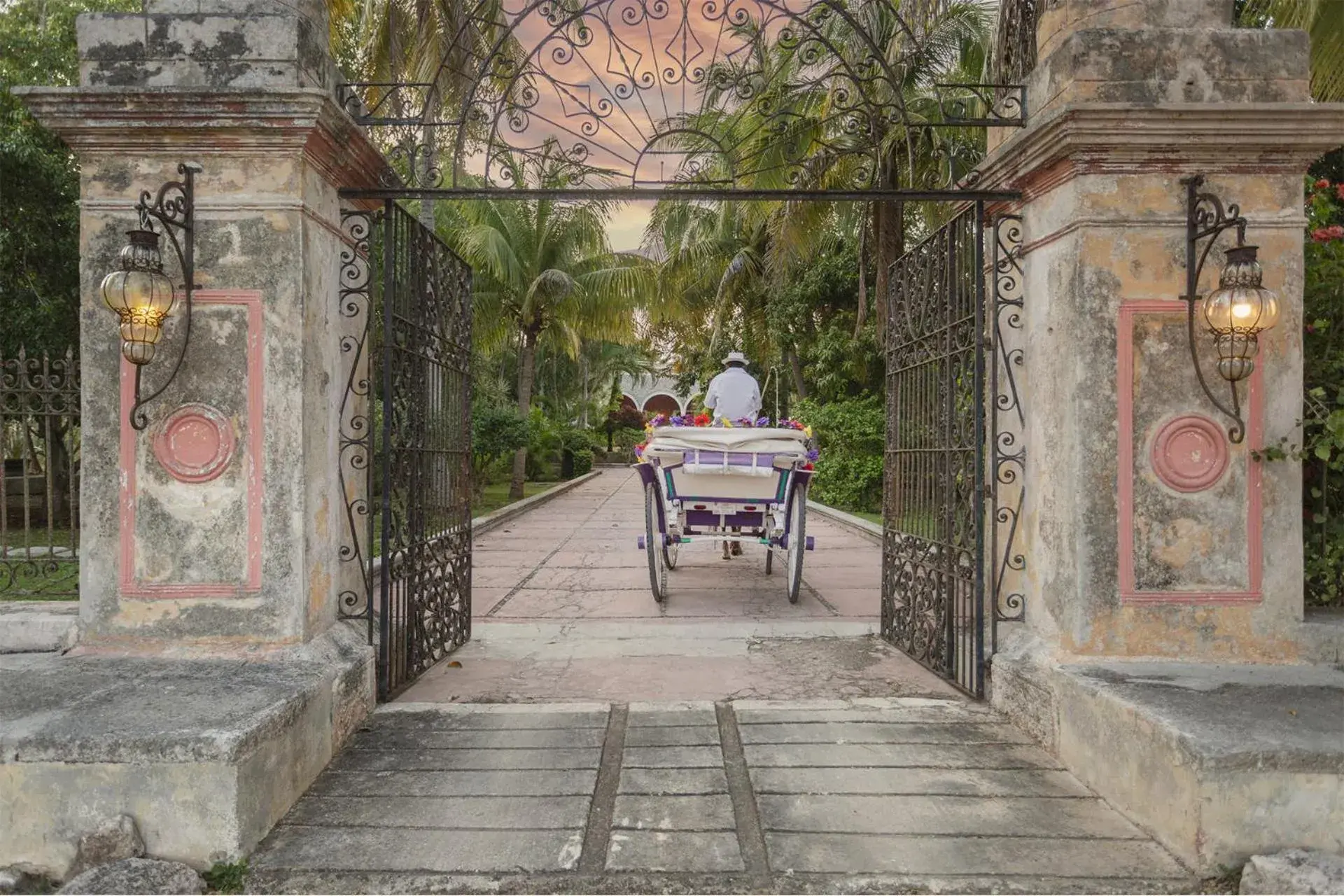 Property building in Hacienda Sacnicte Property building in Hacienda Sacnicte