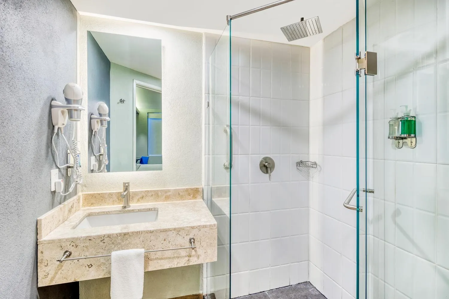 One San Luis Potosi Glorieta Juarez