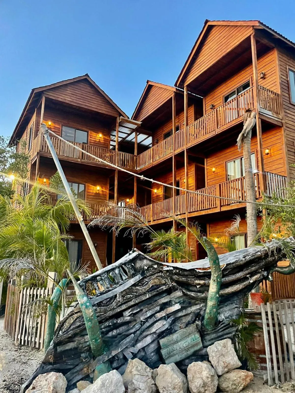 Property building in Krak-Inn Holbox - Pet Friendly