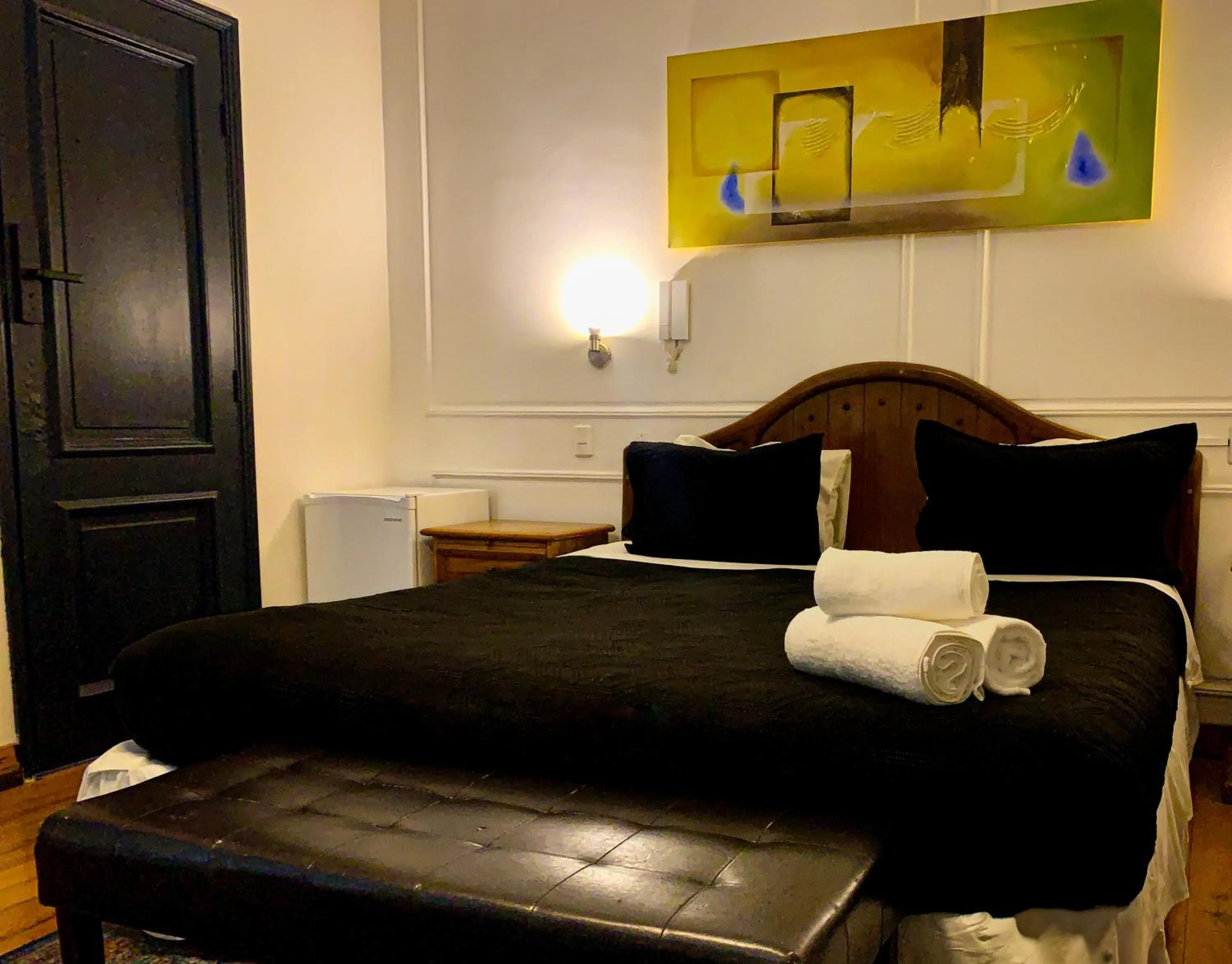 Photo of the whole room, Bed in Tremo Bellavista