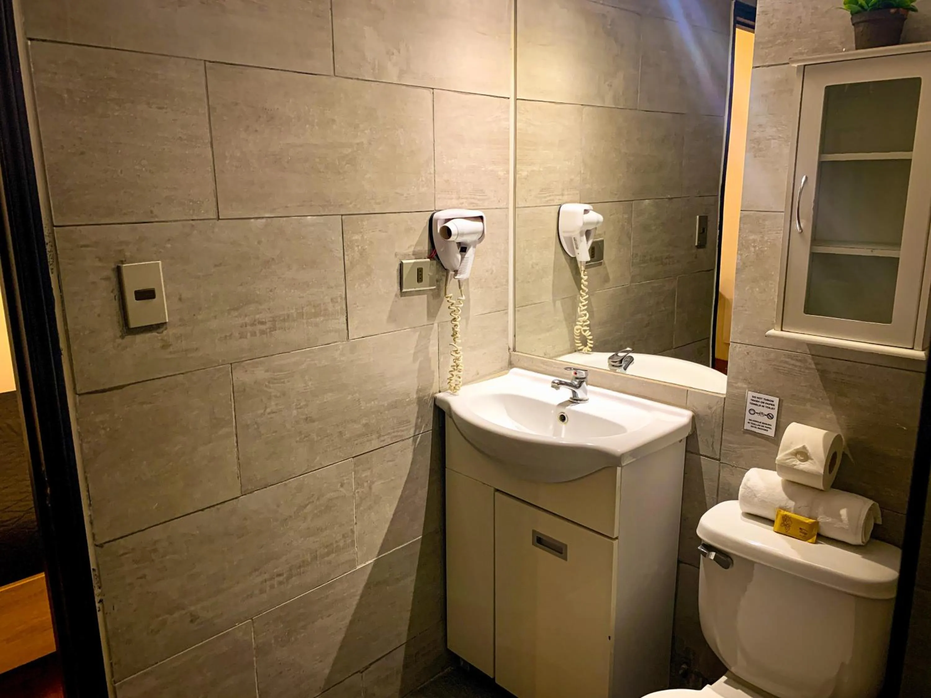 Bathroom in Tremo Bellavista