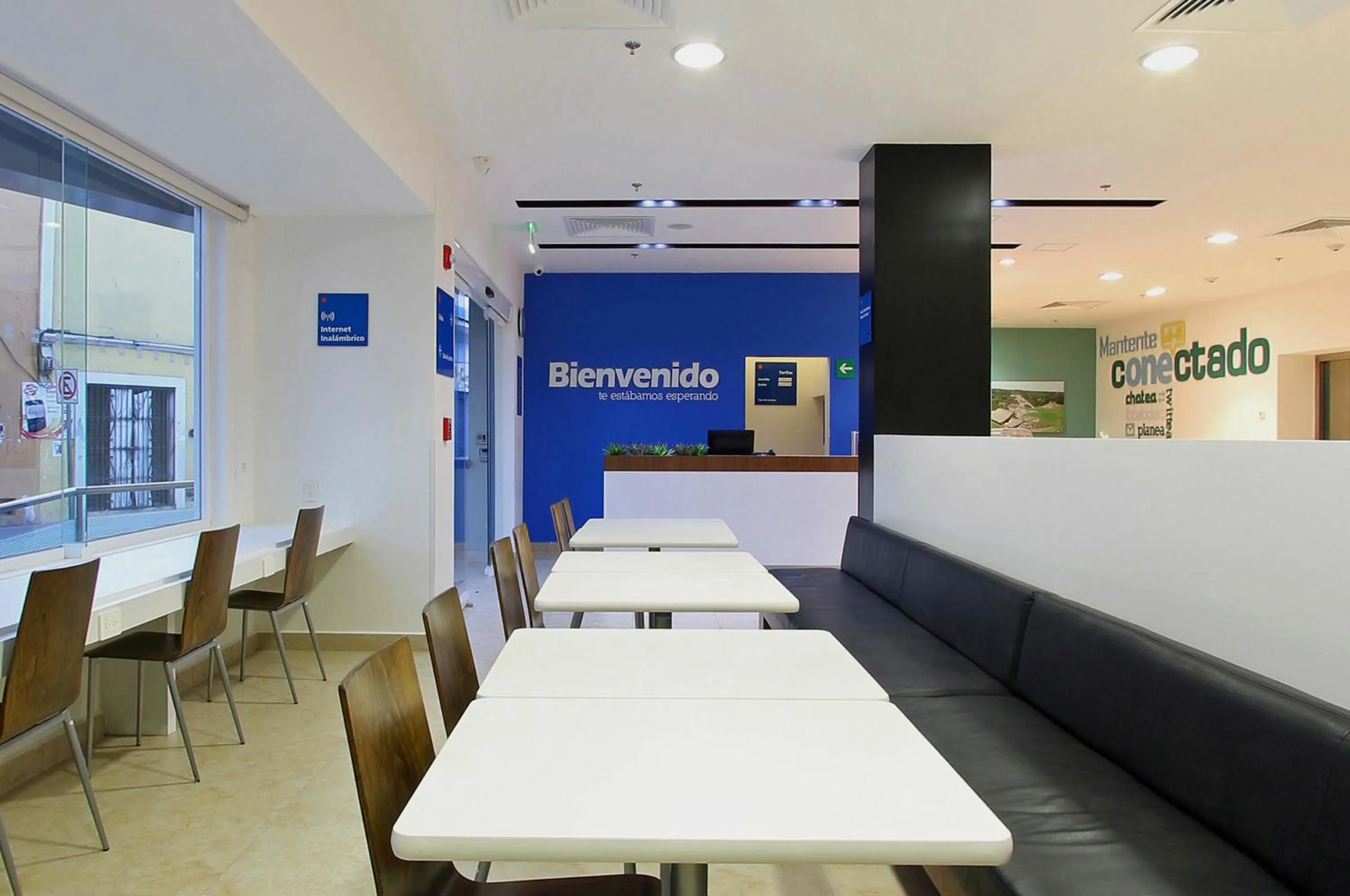 Restaurant/places to eat in One Queretaro Plaza Galerias