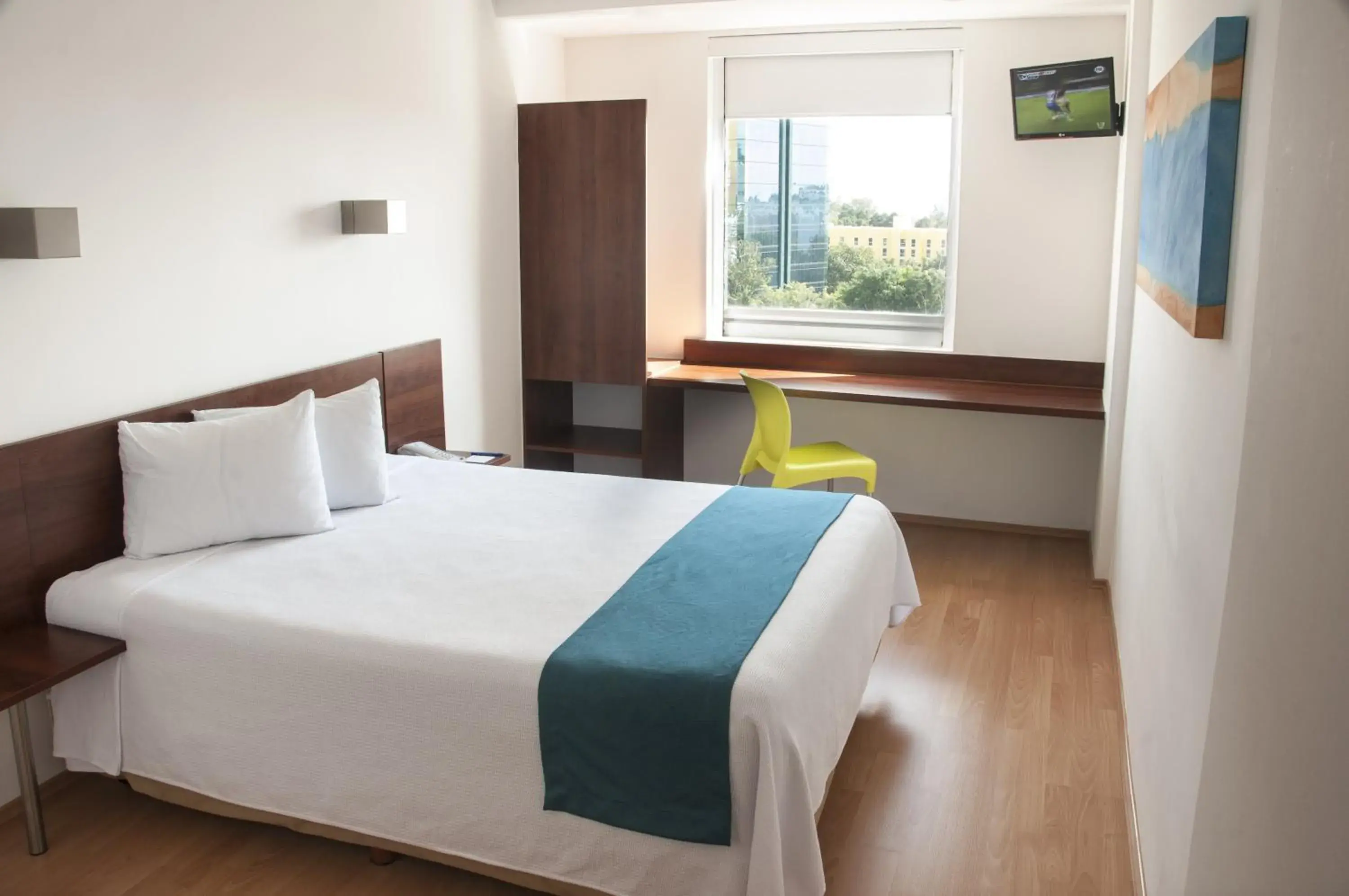 Photo of the whole room, Bed in One Xalapa Las Animas Photo of the whole room, Bed in One Xalapa Las Animas