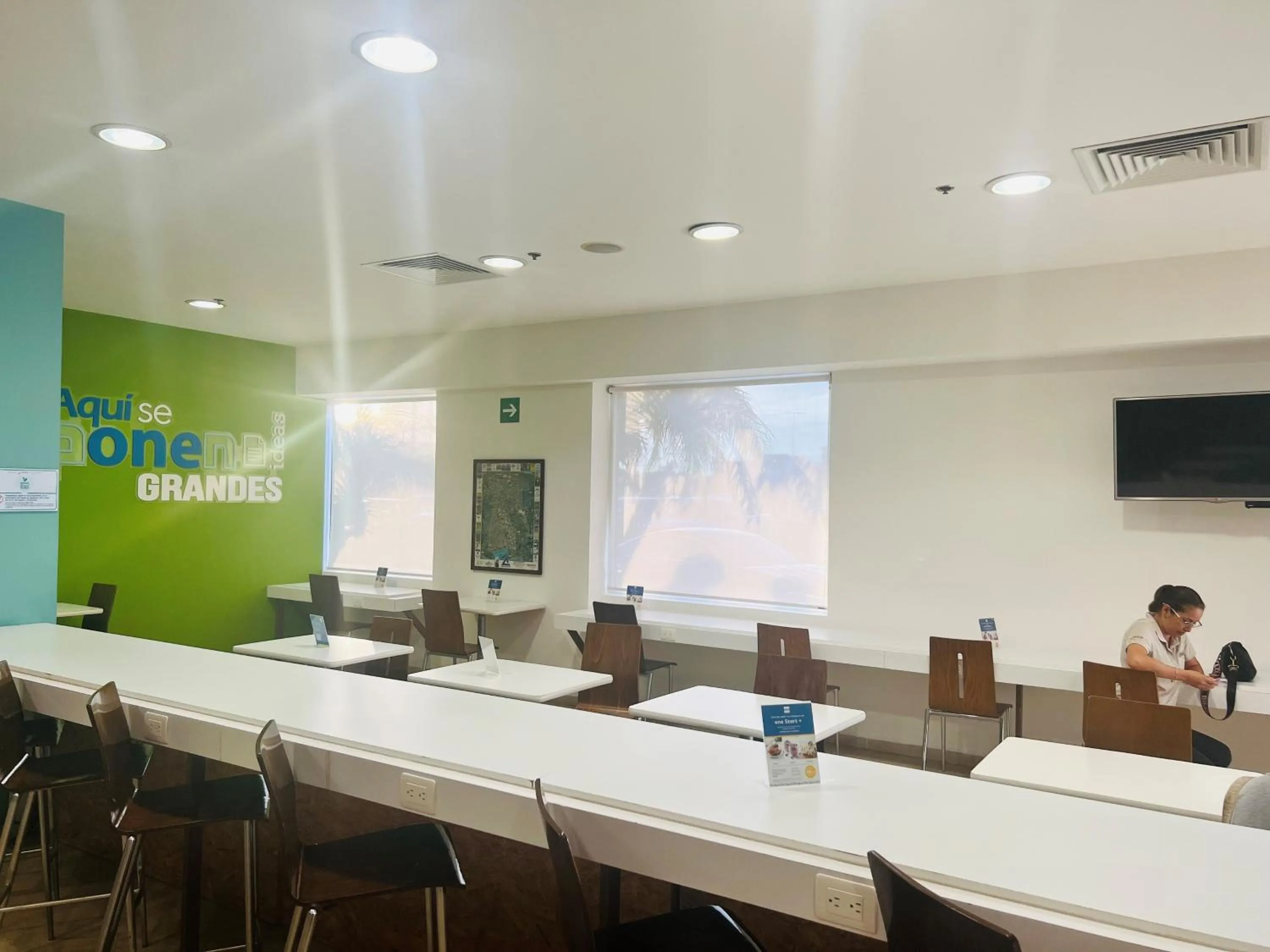 Restaurant/places to eat in One Salina Cruz