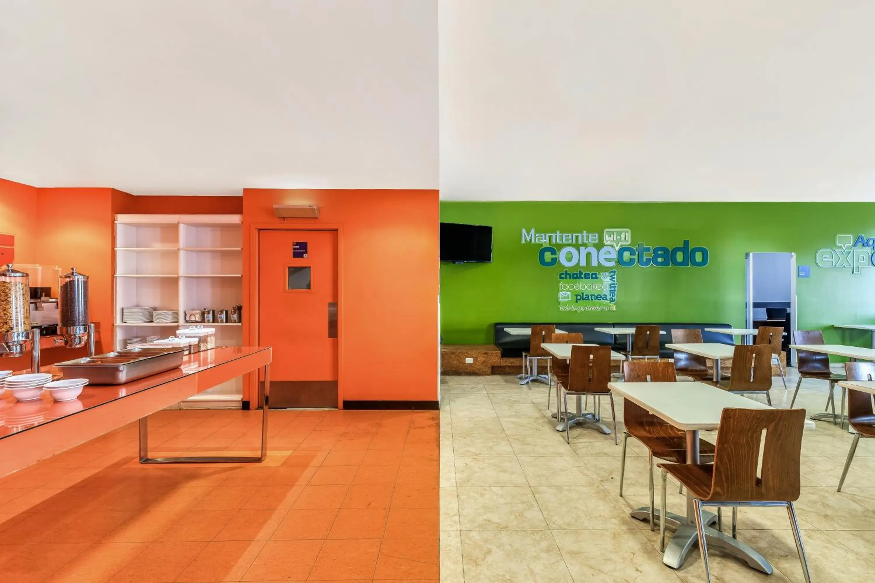 Restaurant/places to eat in One Salina Cruz Restaurant/places to eat in One Salina Cruz