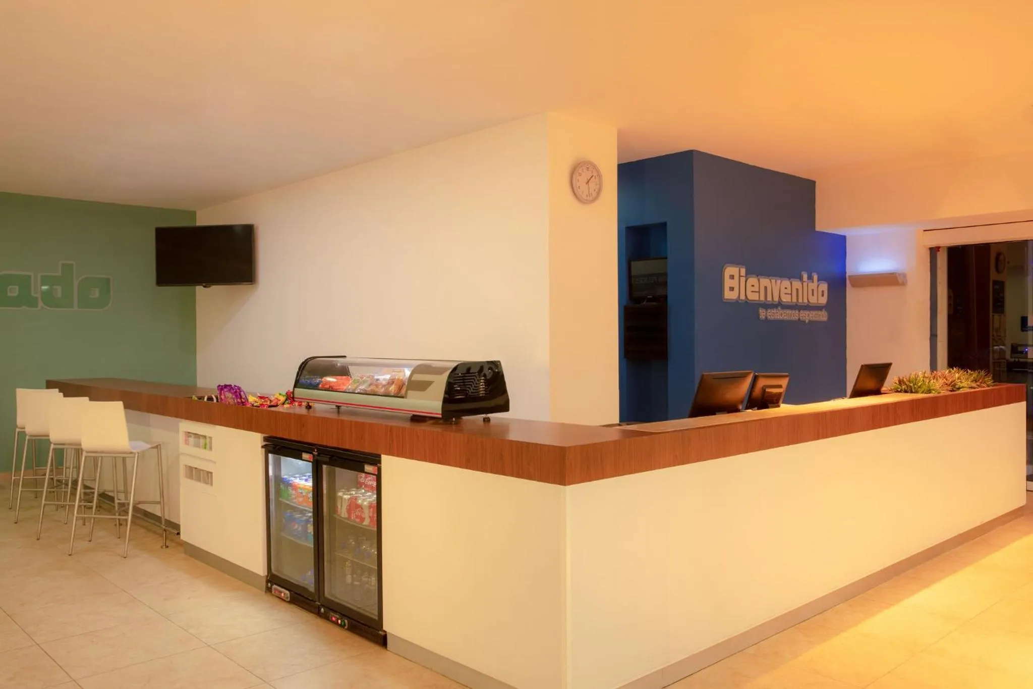 Restaurant/places to eat in One Cancun Centro