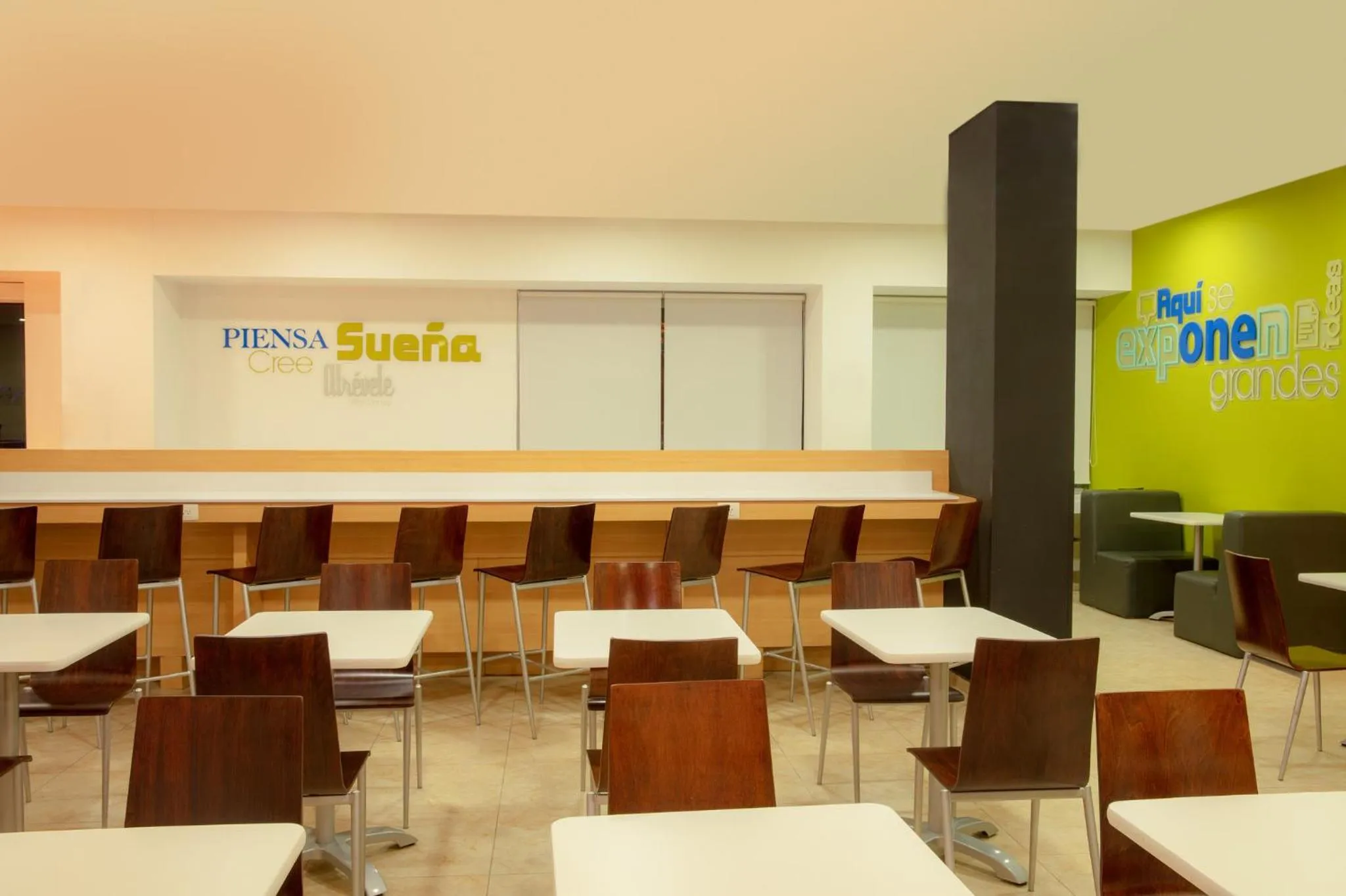 Restaurant/places to eat in One Cancun Centro