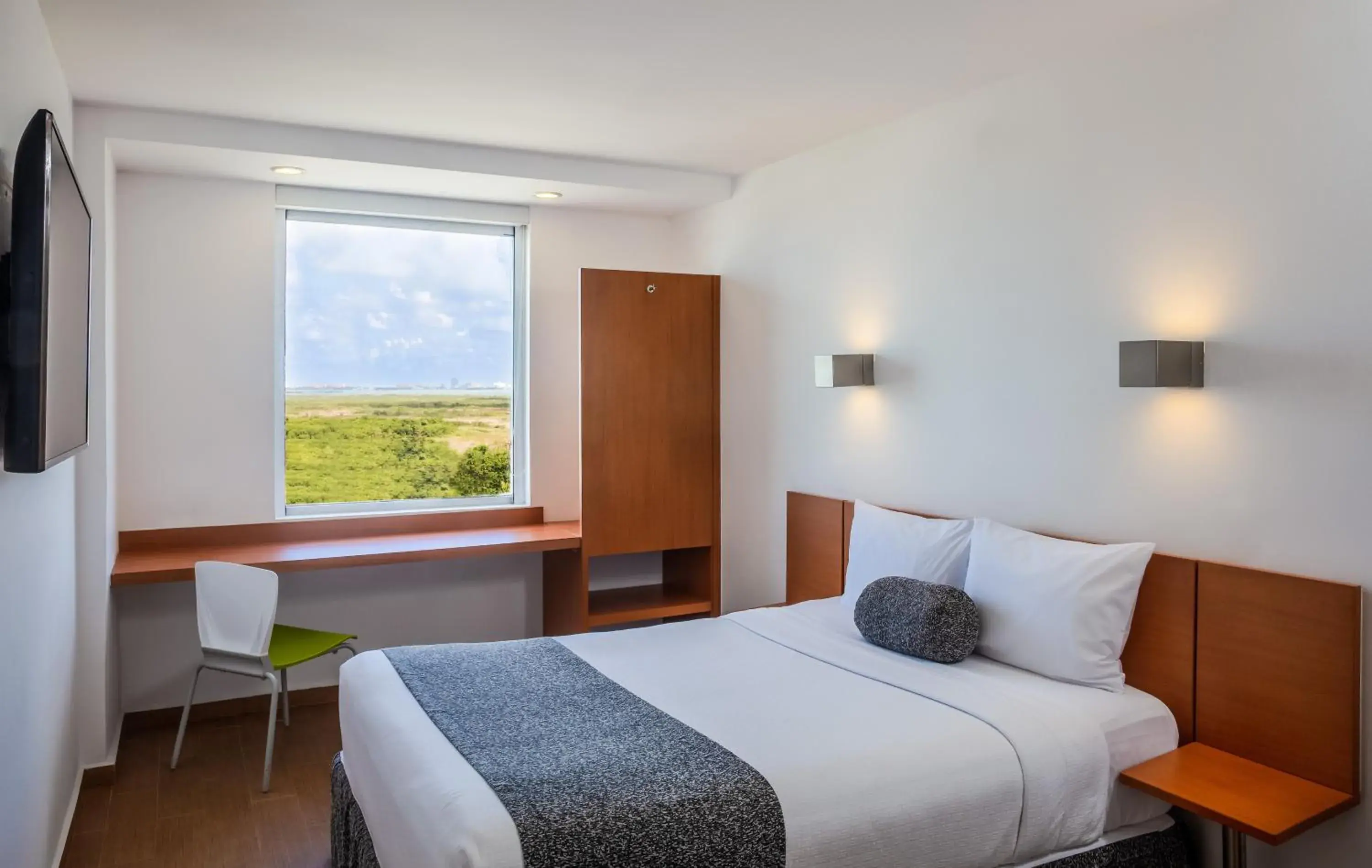 Bedroom, Bed in One Cancun Centro Bedroom, Bed in One Cancun Centro