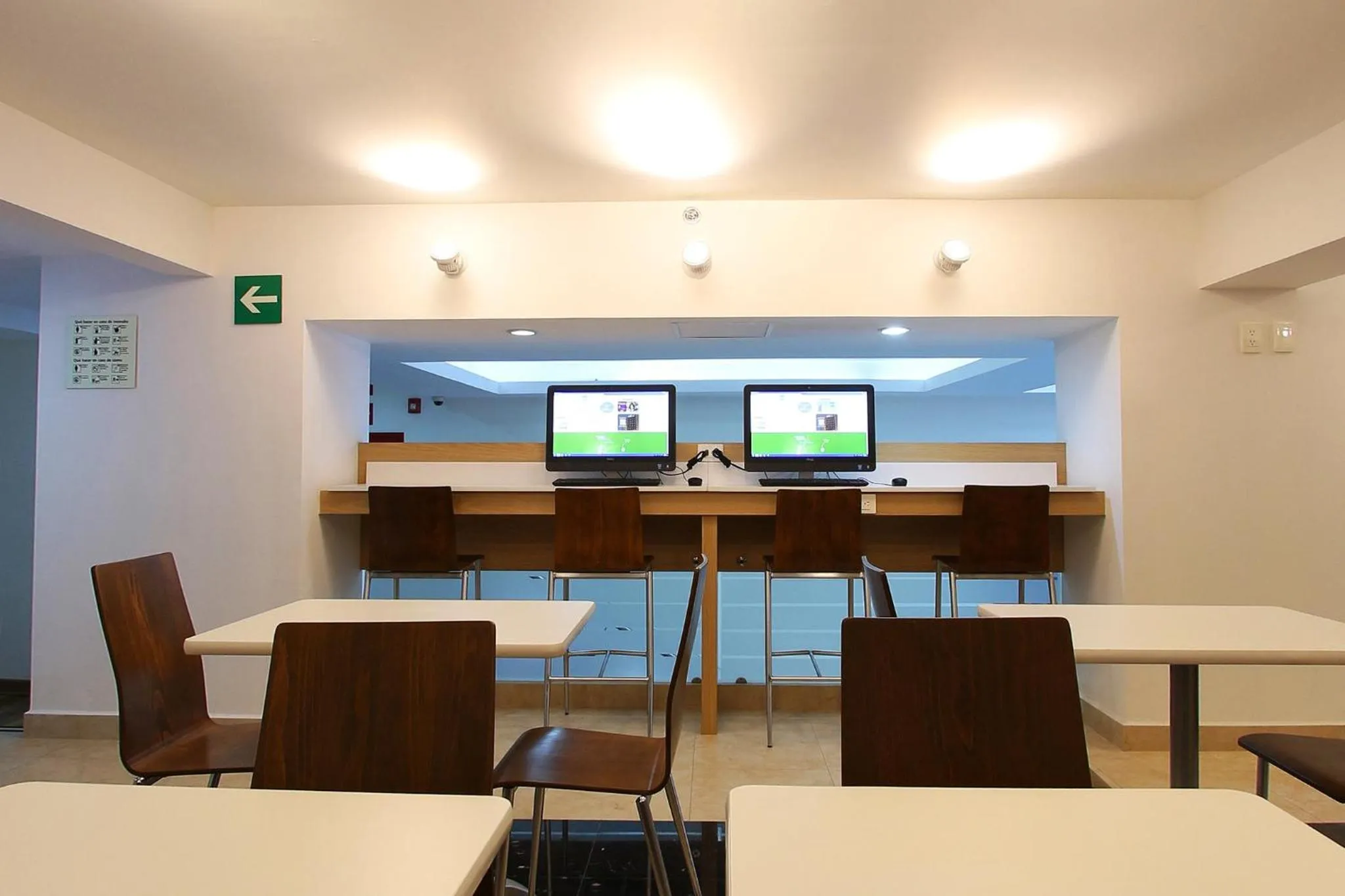 Restaurant/places to eat in One Ciudad de Mexico Alameda