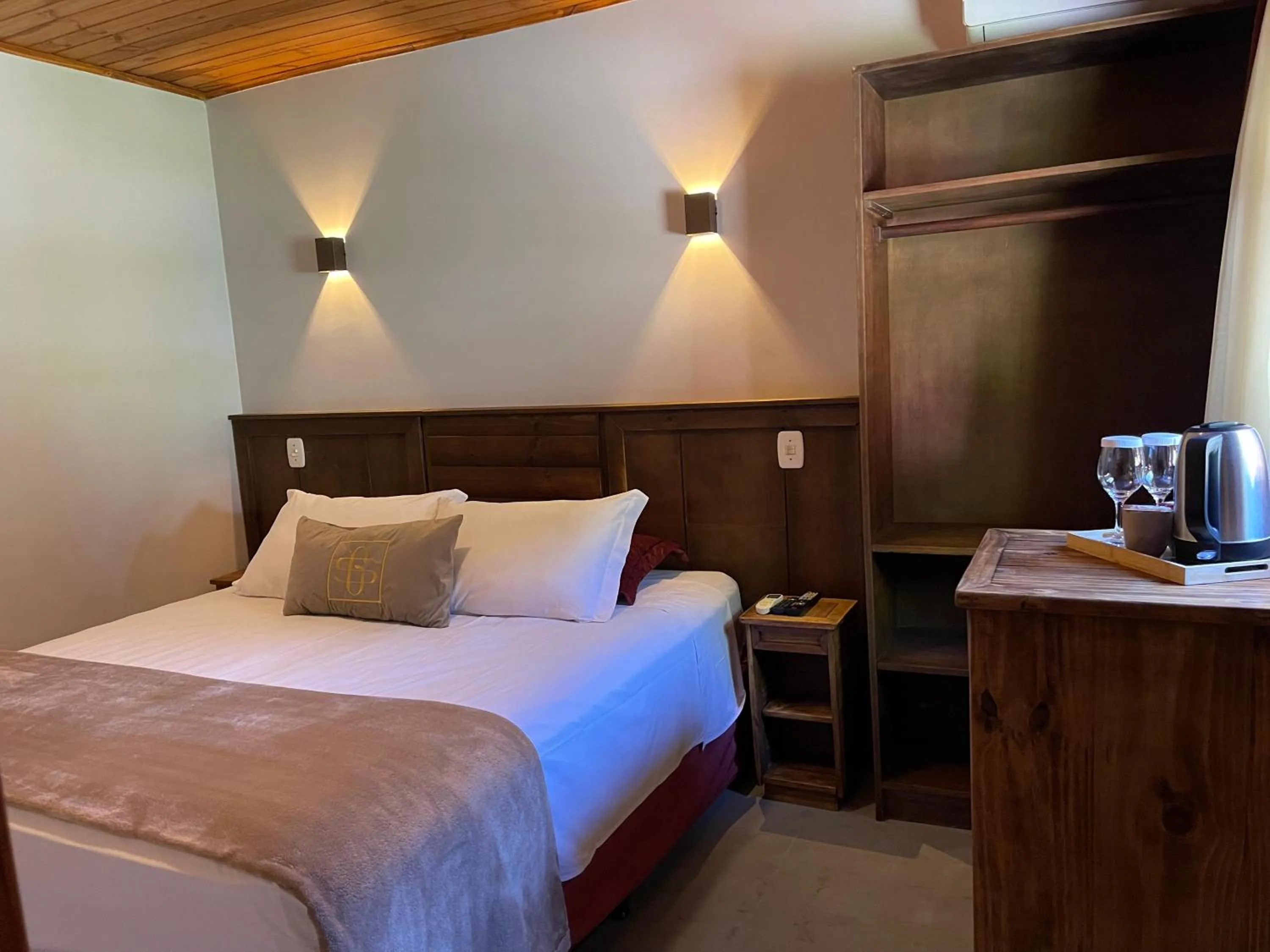 Bed in Hotel Cabanas Glamour