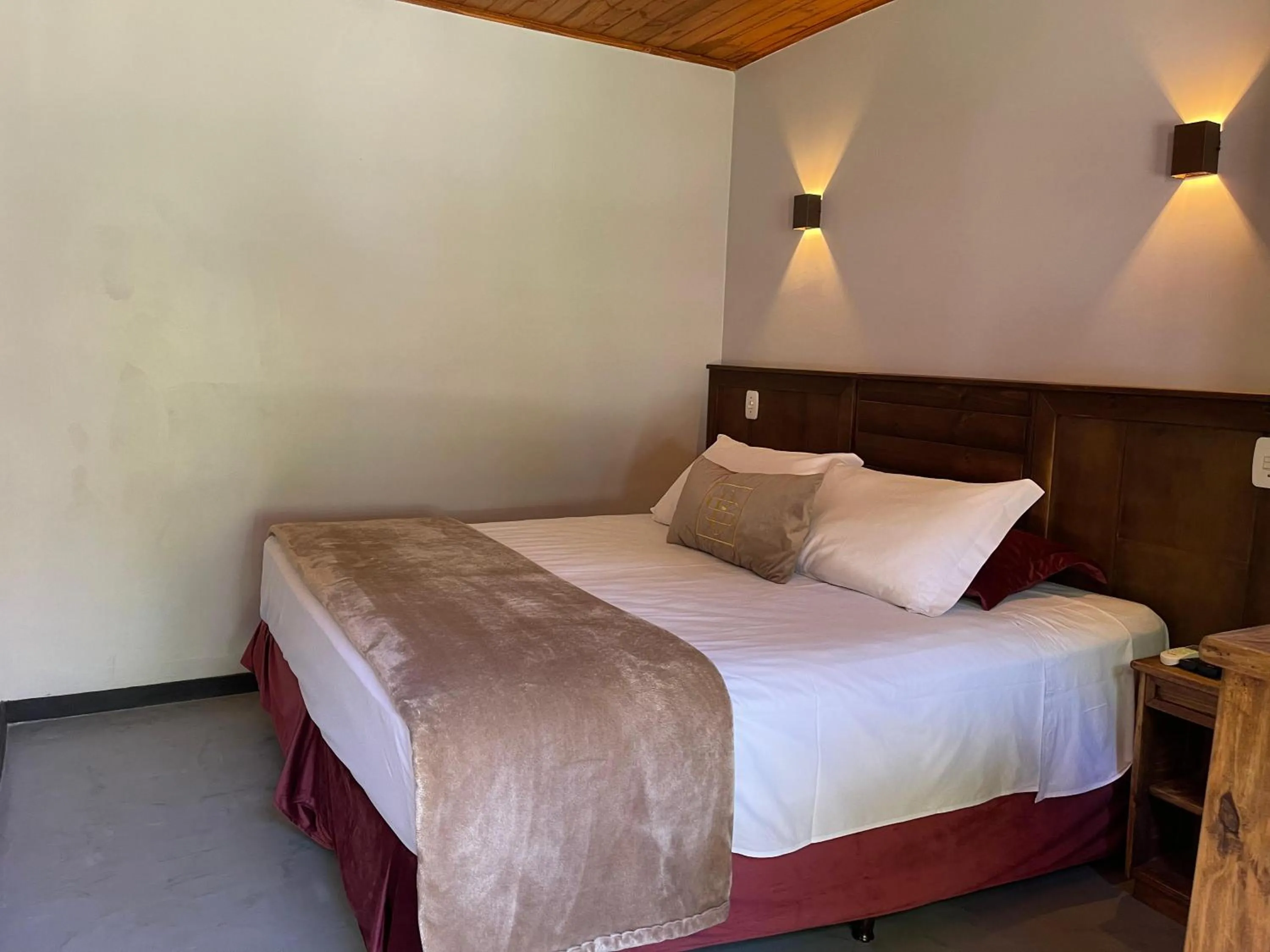 Bed in Hotel Cabanas Glamour