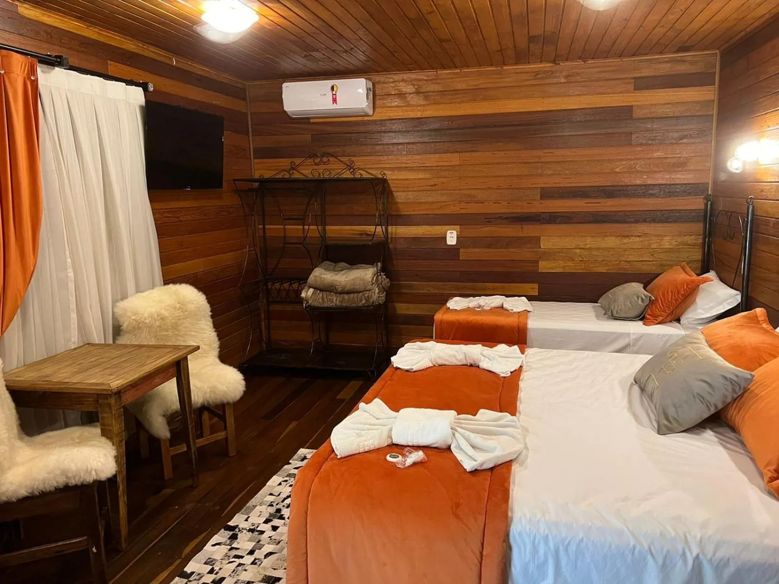 Bed in Hotel Cabanas Glamour