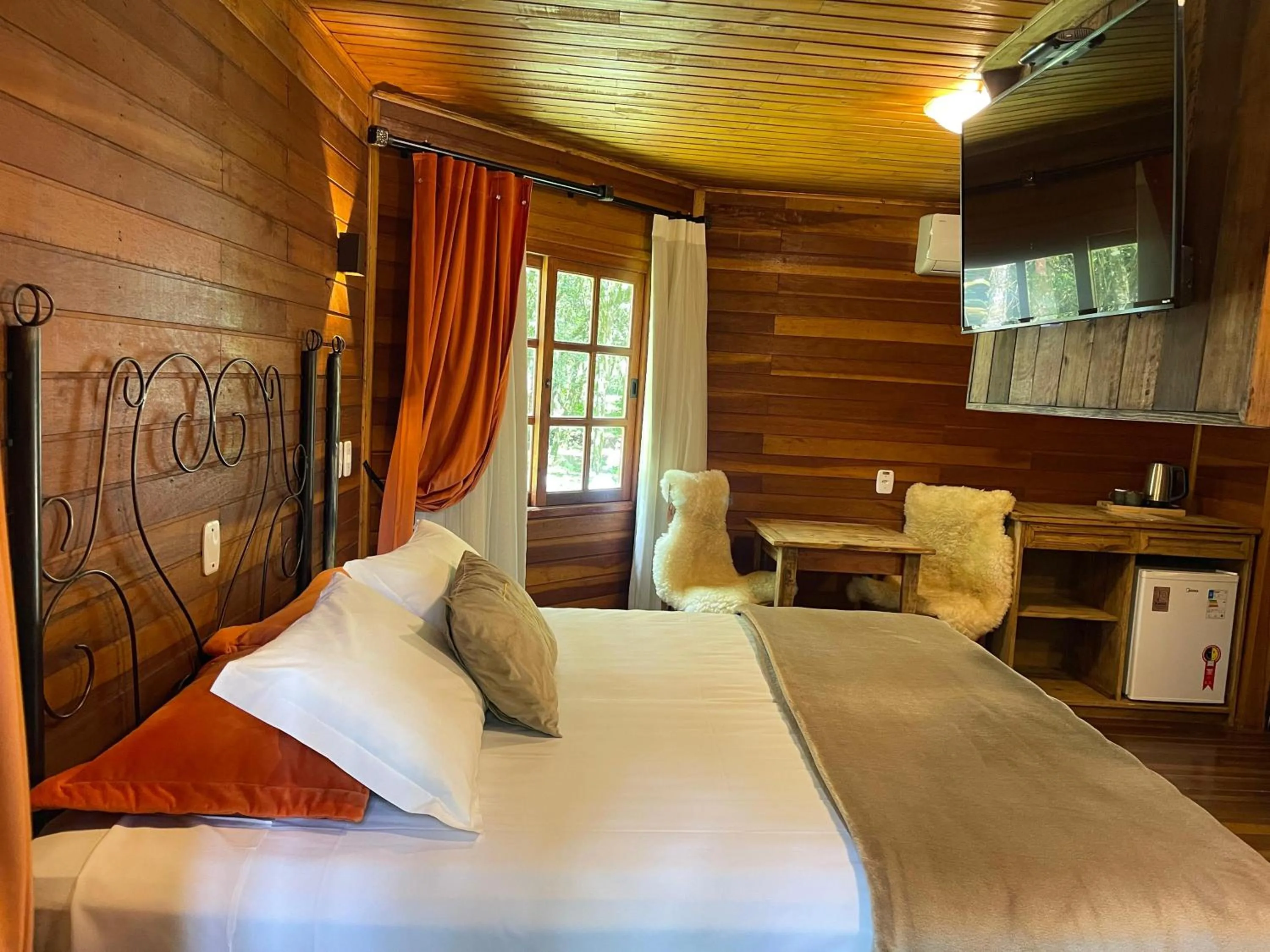 Bed in Hotel Cabanas Glamour