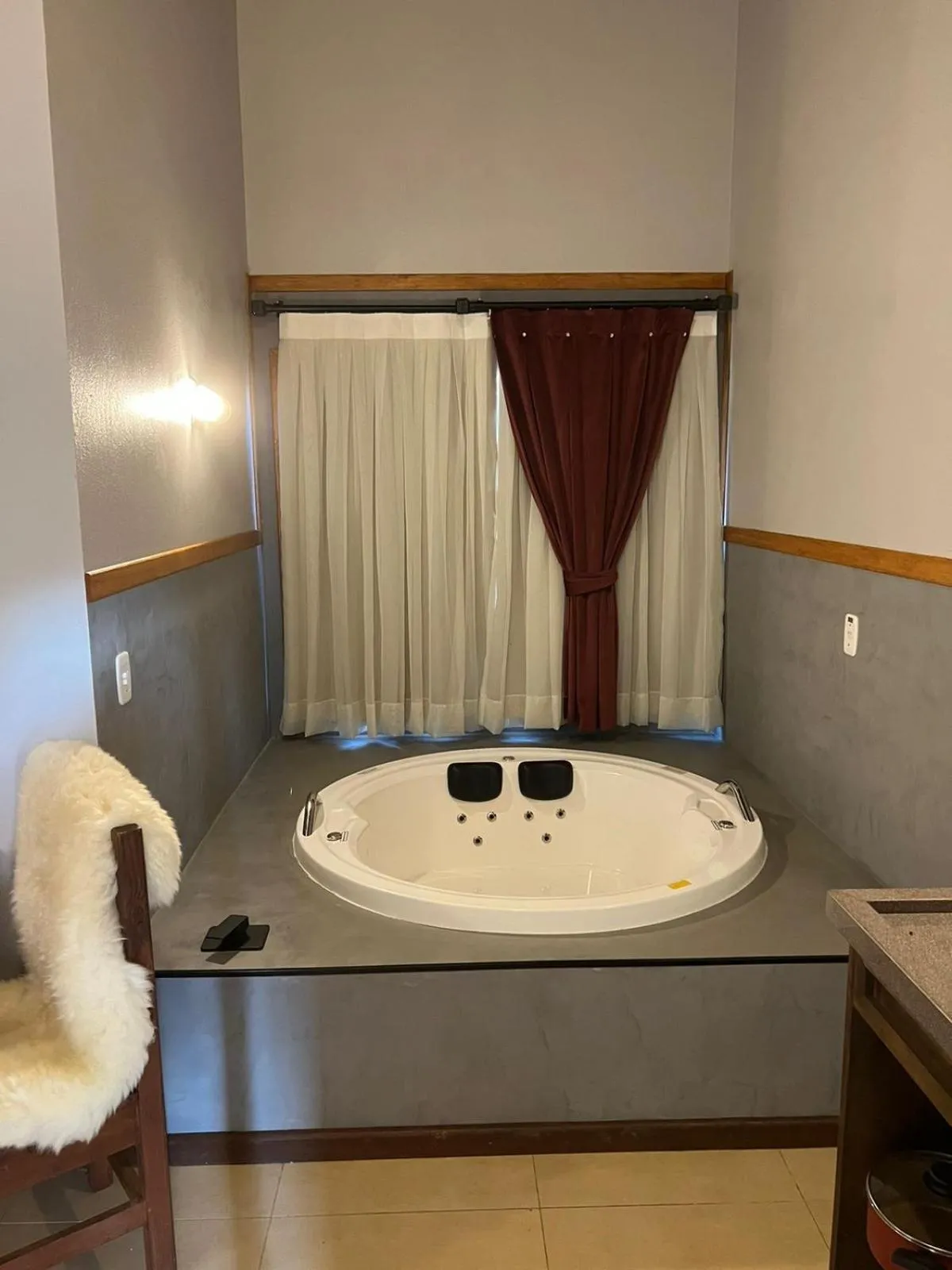 Hot Tub in Hotel Cabanas Glamour