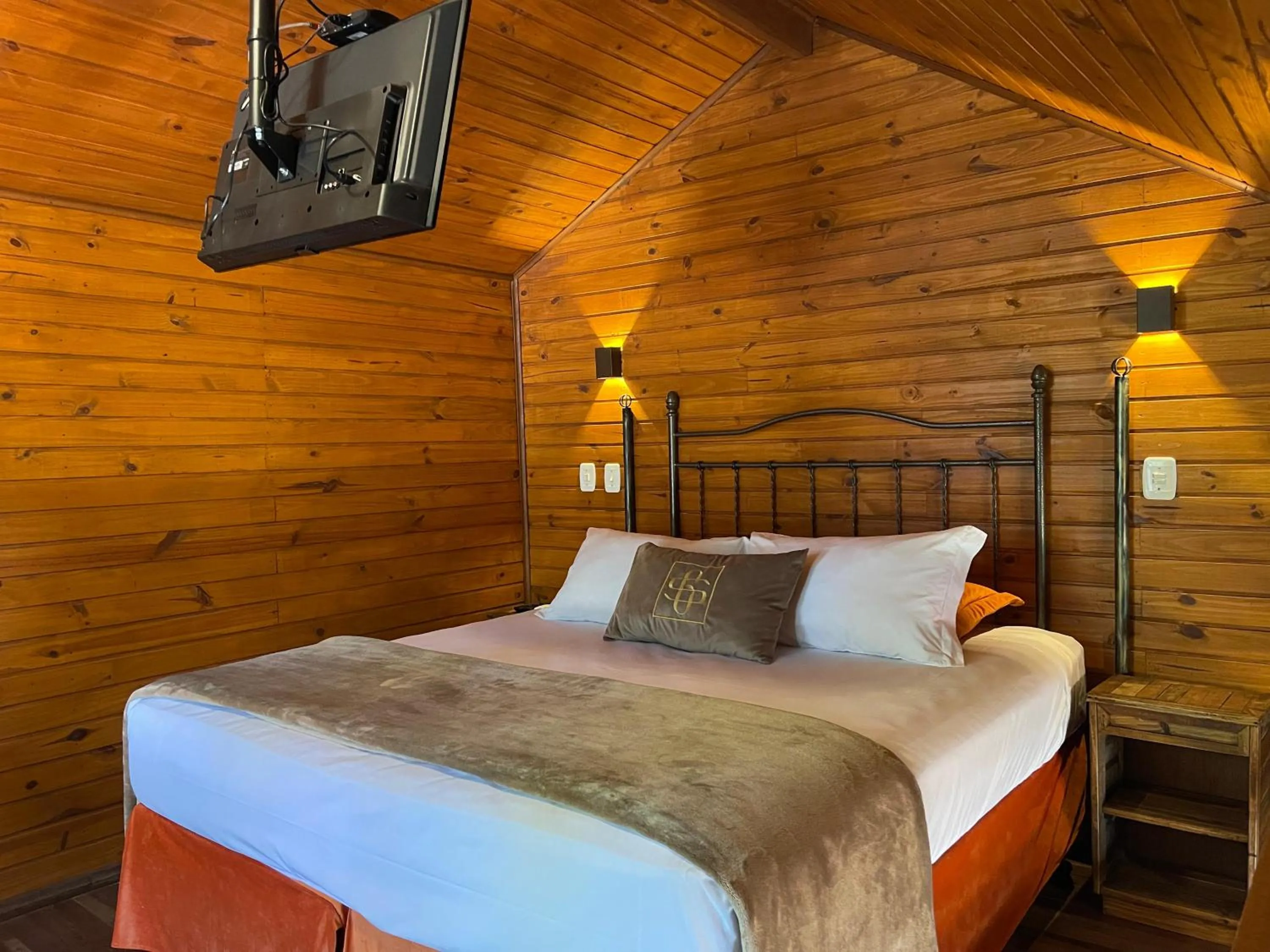 Bed in Hotel Cabanas Glamour