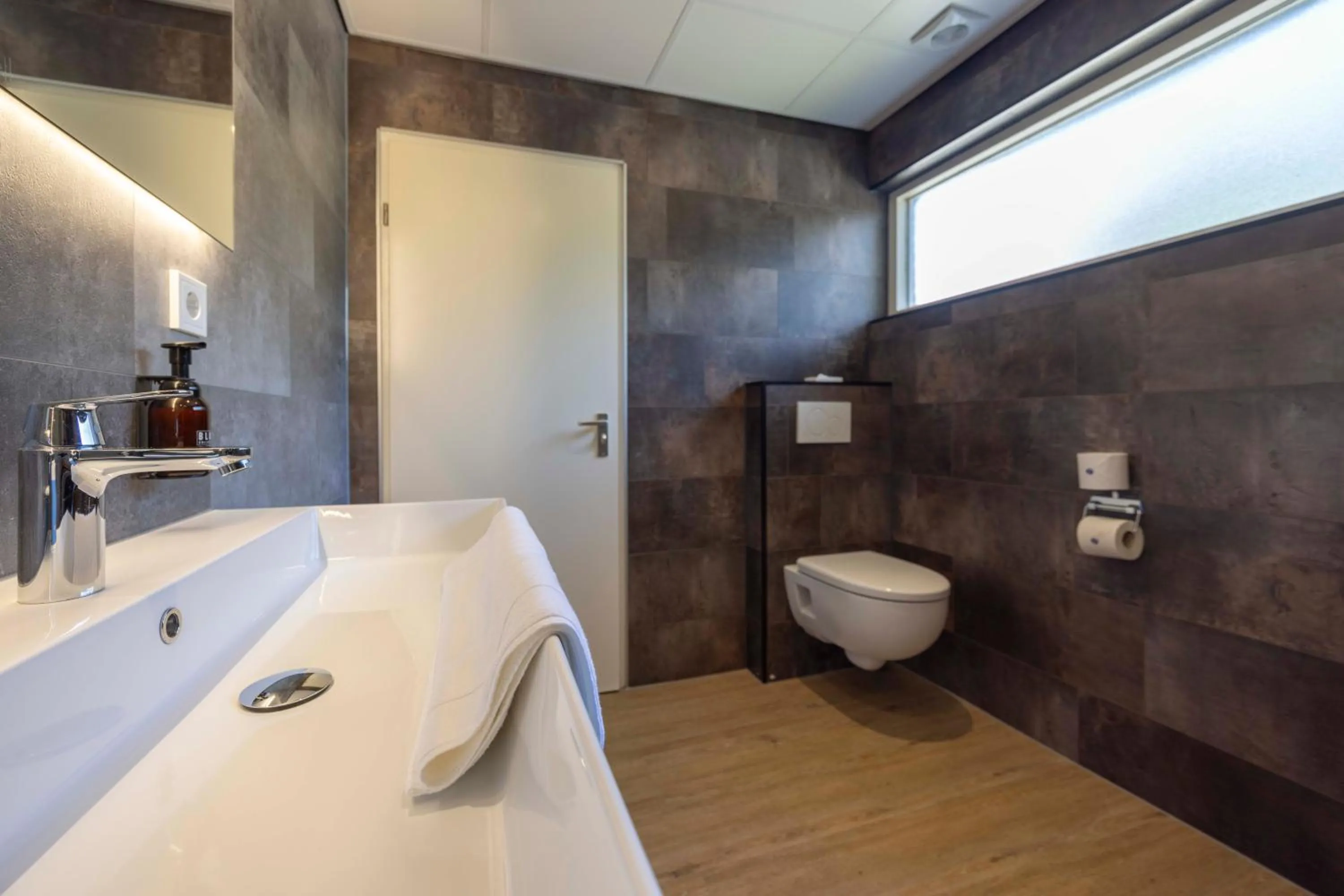 Bathroom in Fletcher Hotel Restaurant Victoria-Hoenderloo