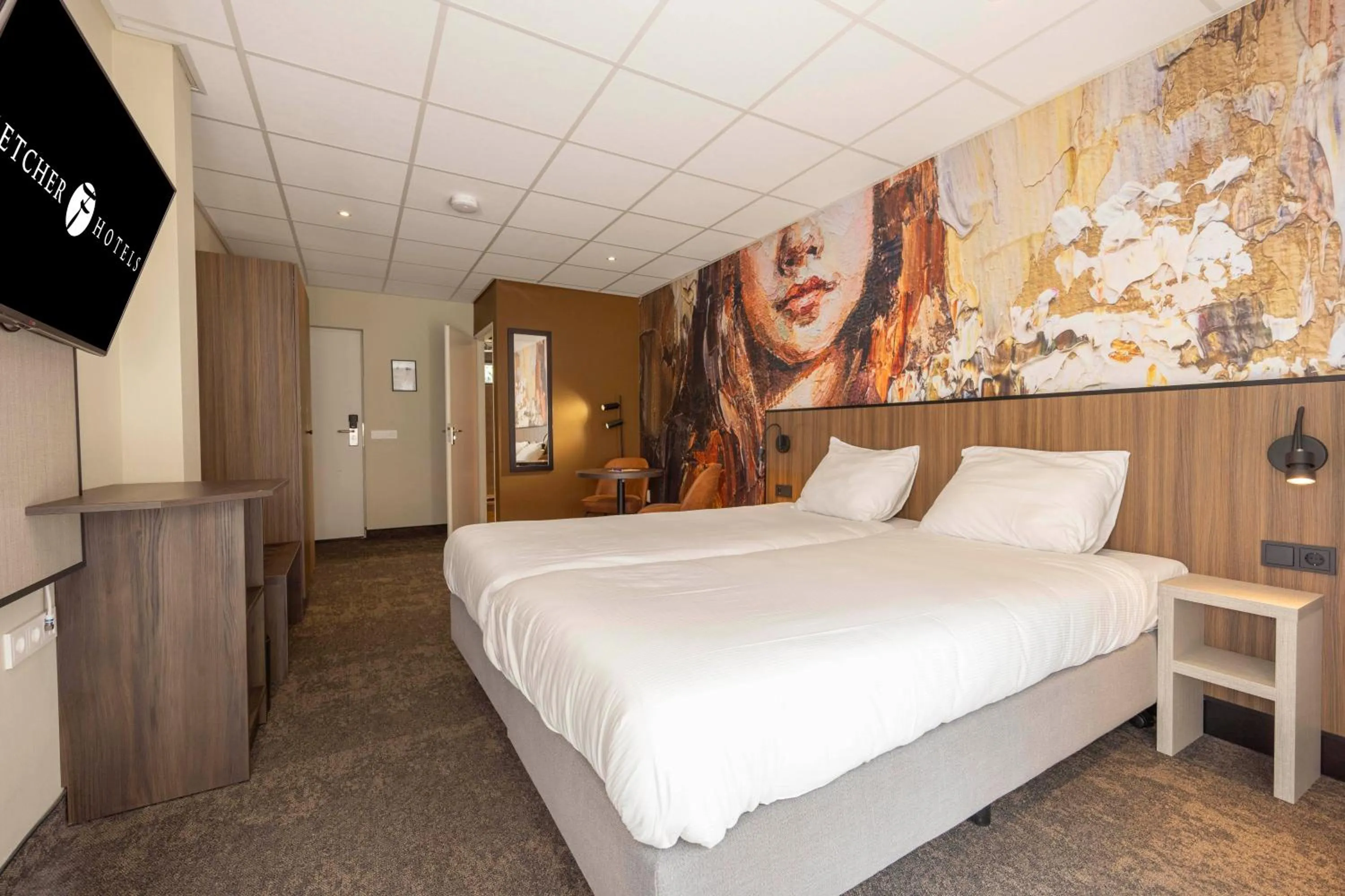 Bedroom, Bed in Fletcher Hotel Restaurant Victoria-Hoenderloo