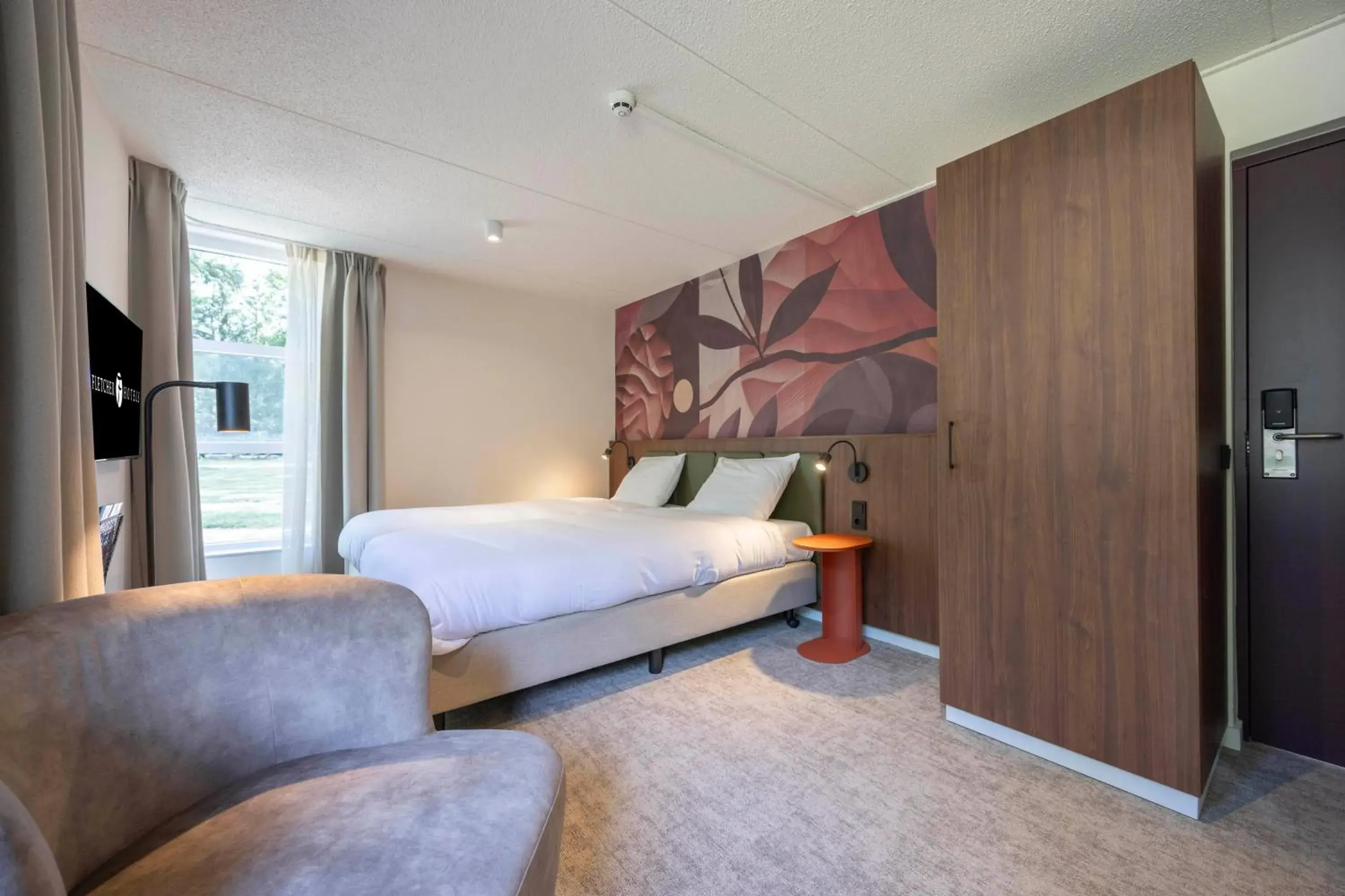 Bedroom, Bed in Fletcher Hotel Restaurant Victoria-Hoenderloo Bedroom, Bed in Fletcher Hotel Restaurant Victoria-Hoenderloo