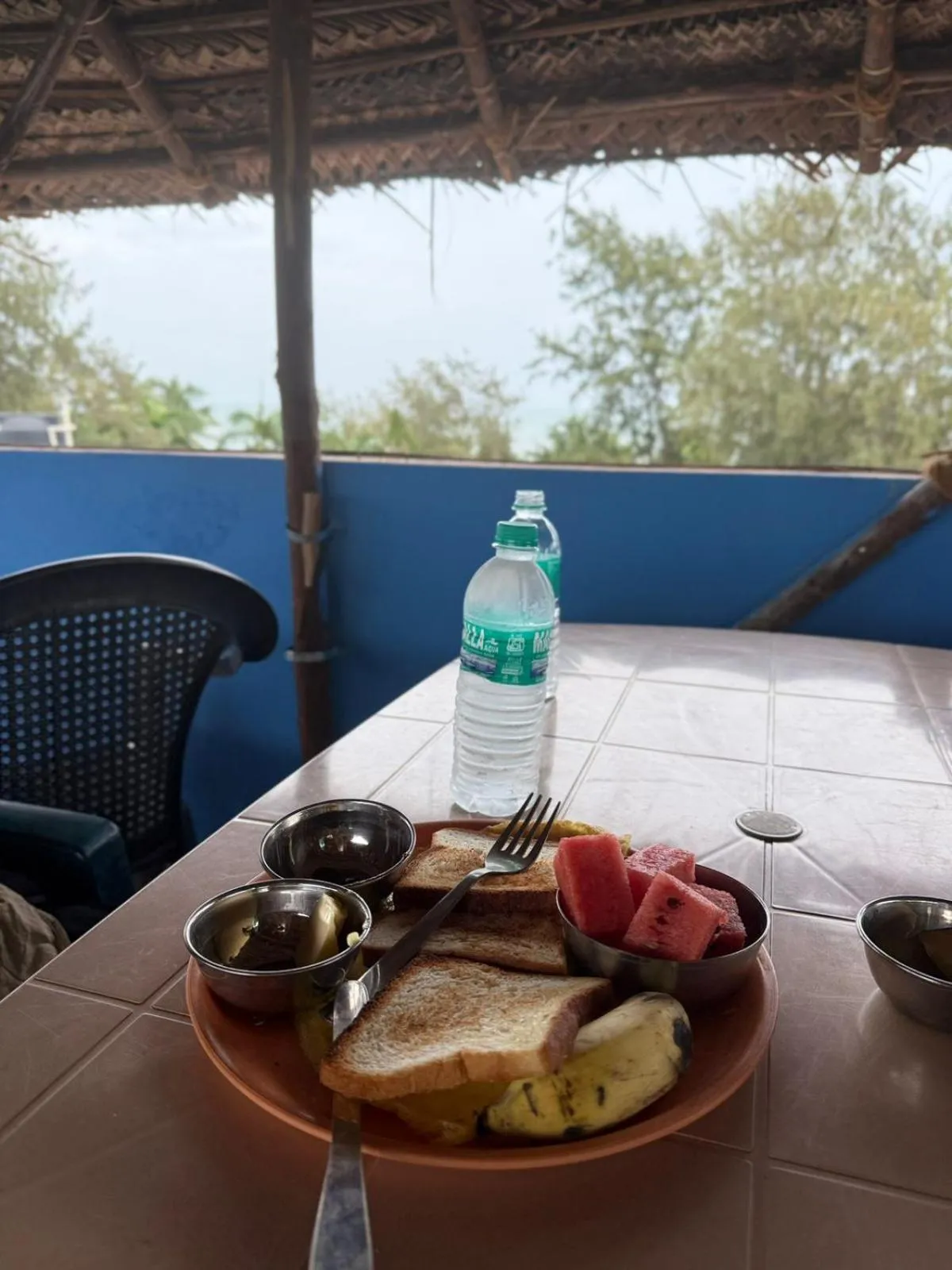 Food and drinks in Sri Murugan Beach Paradise Hotel
