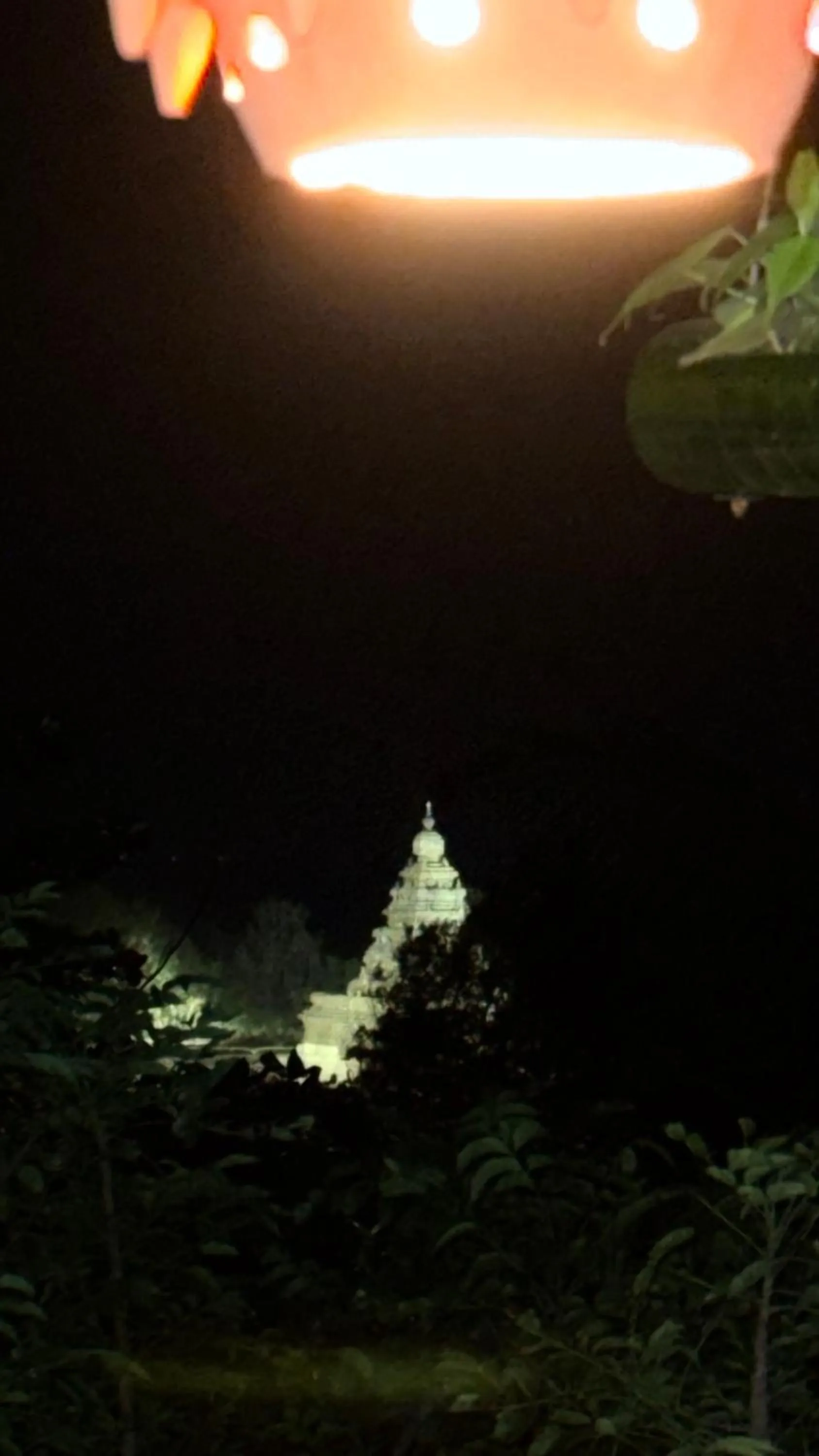 Night in Sri Murugan Beach Paradise Hotel