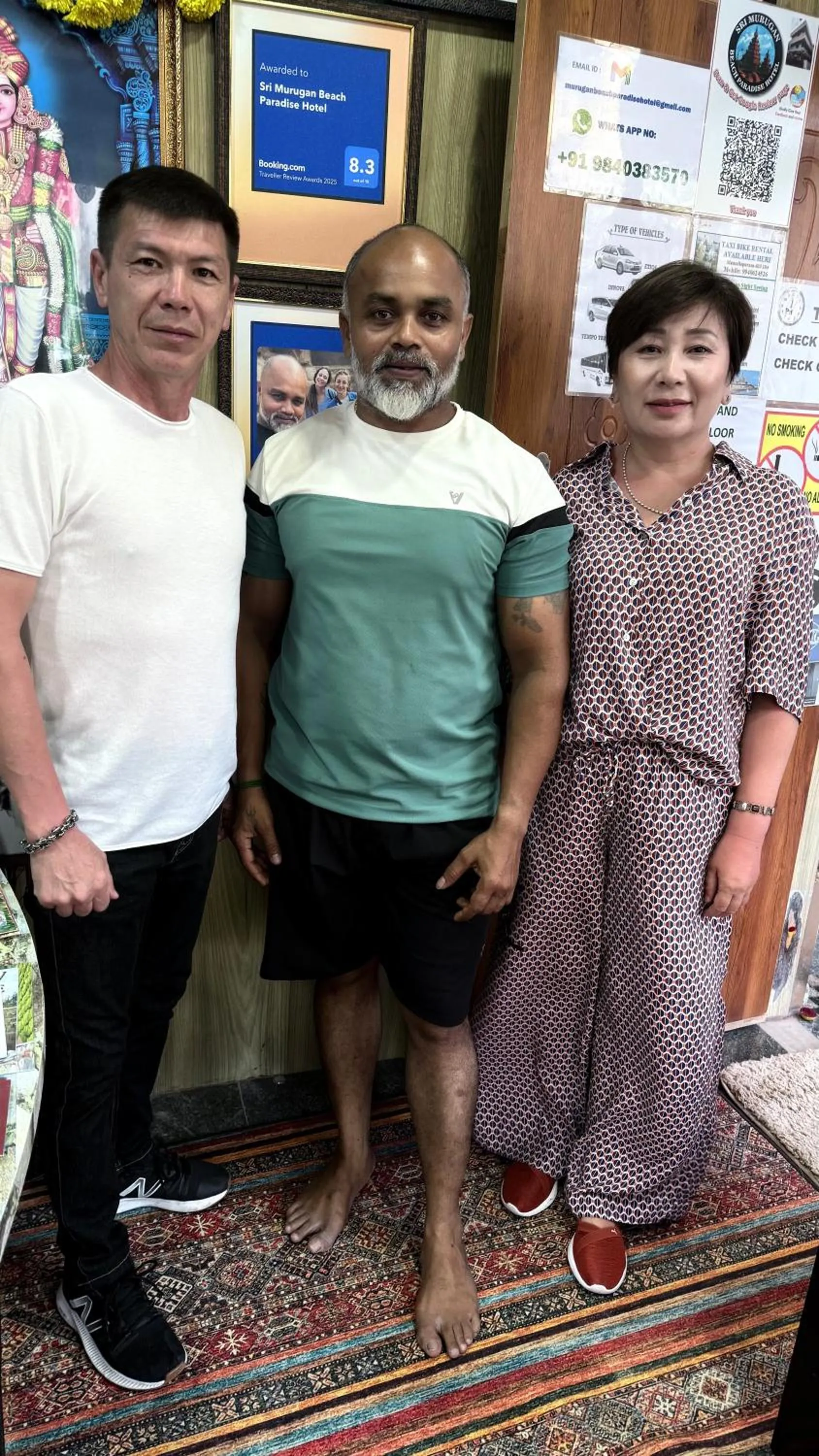 People in Sri Murugan Beach Paradise Hotel