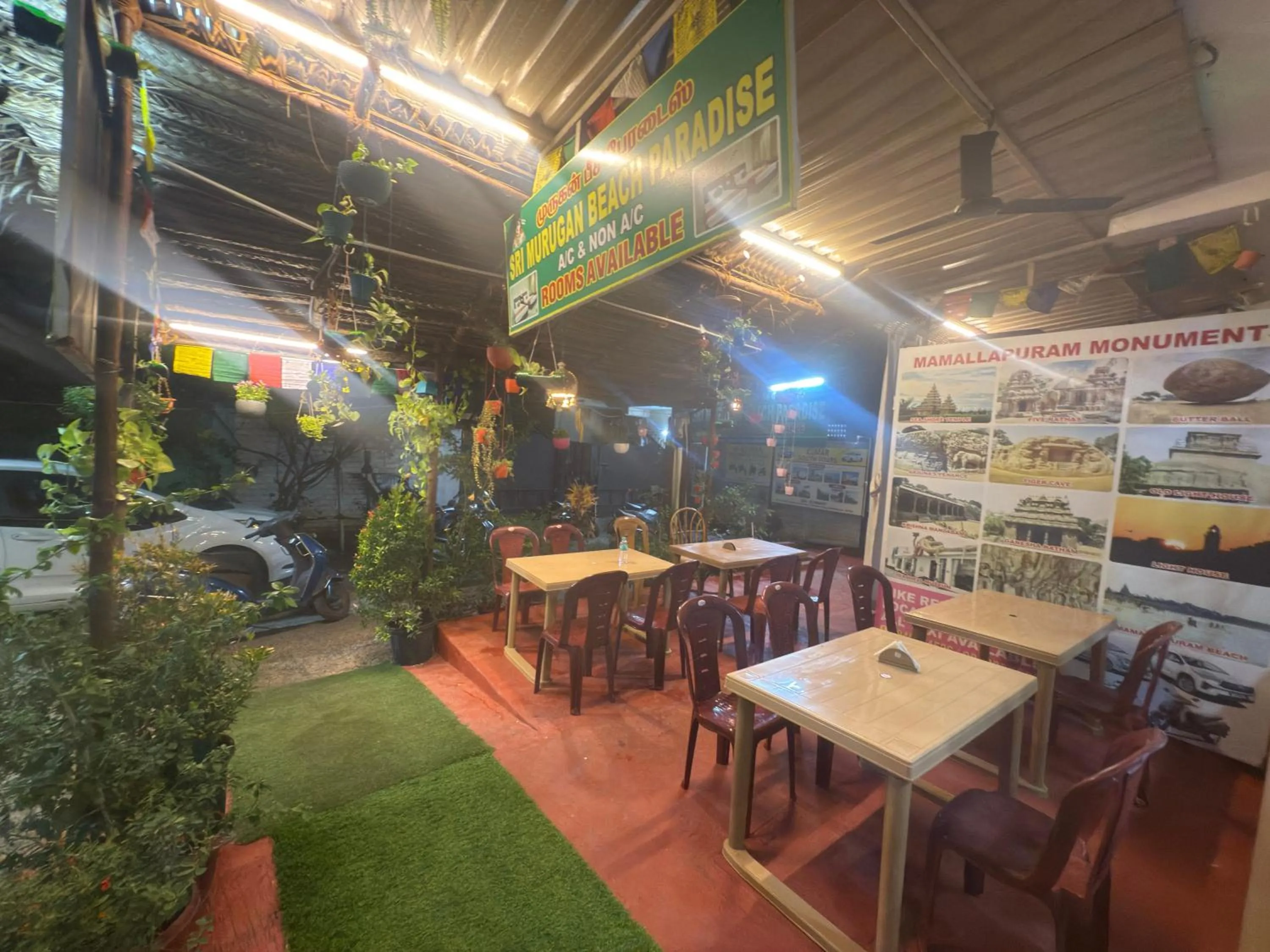 Garden in Sri Murugan Beach Paradise Hotel
