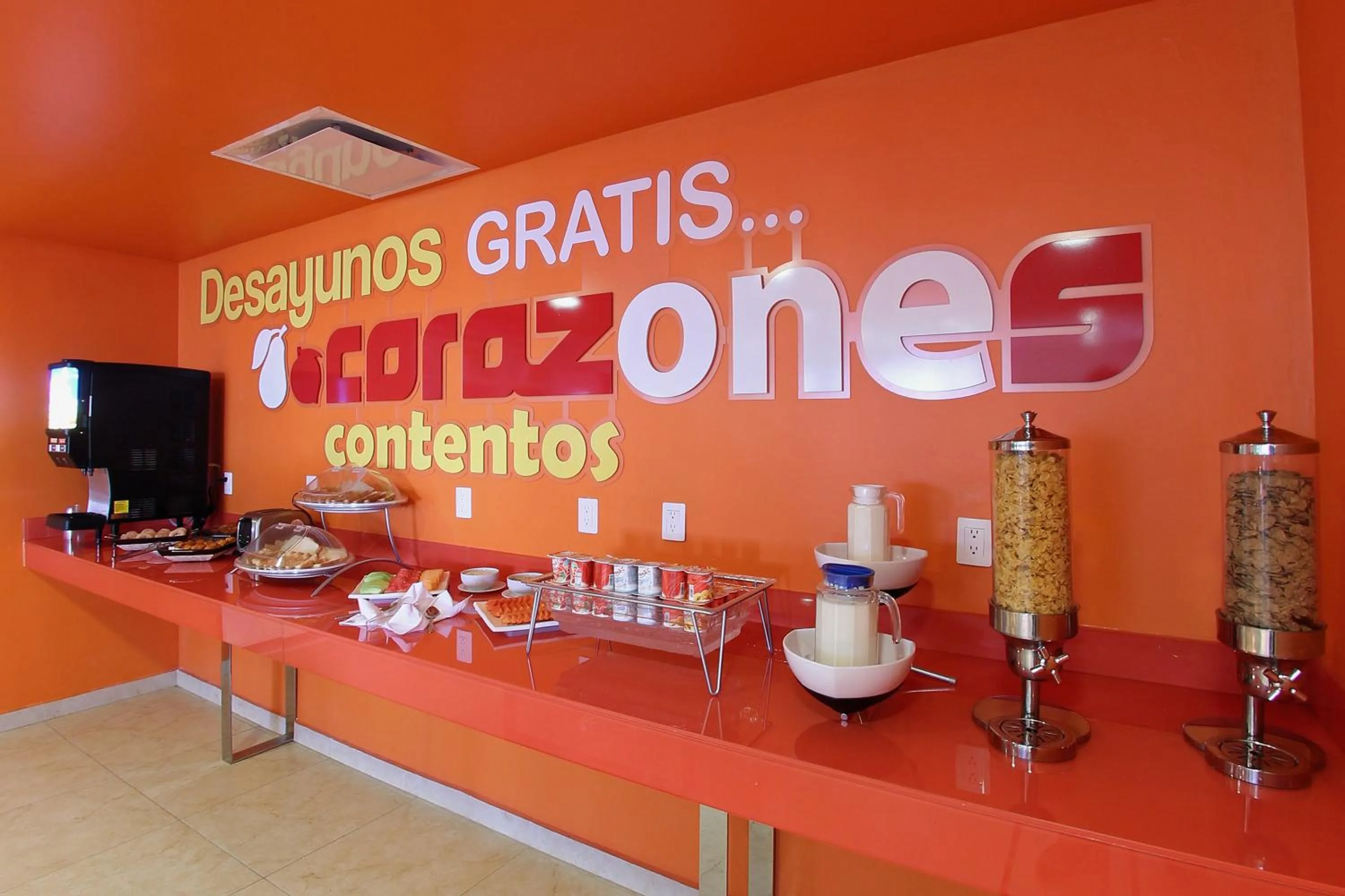 Restaurant/places to eat in One Queretaro Centro Sur