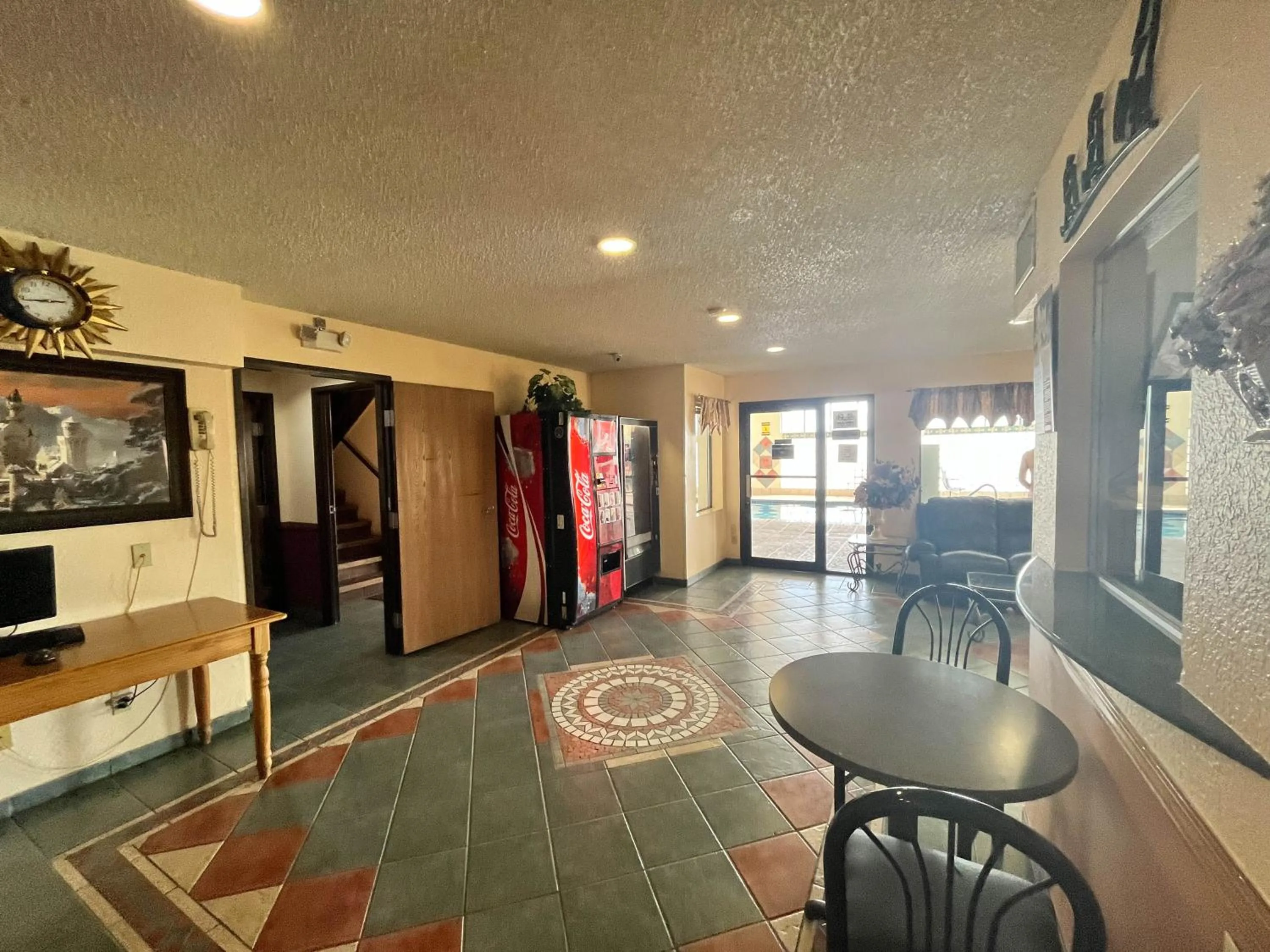Lobby or reception in Super 8 by Wyndham Deming NM