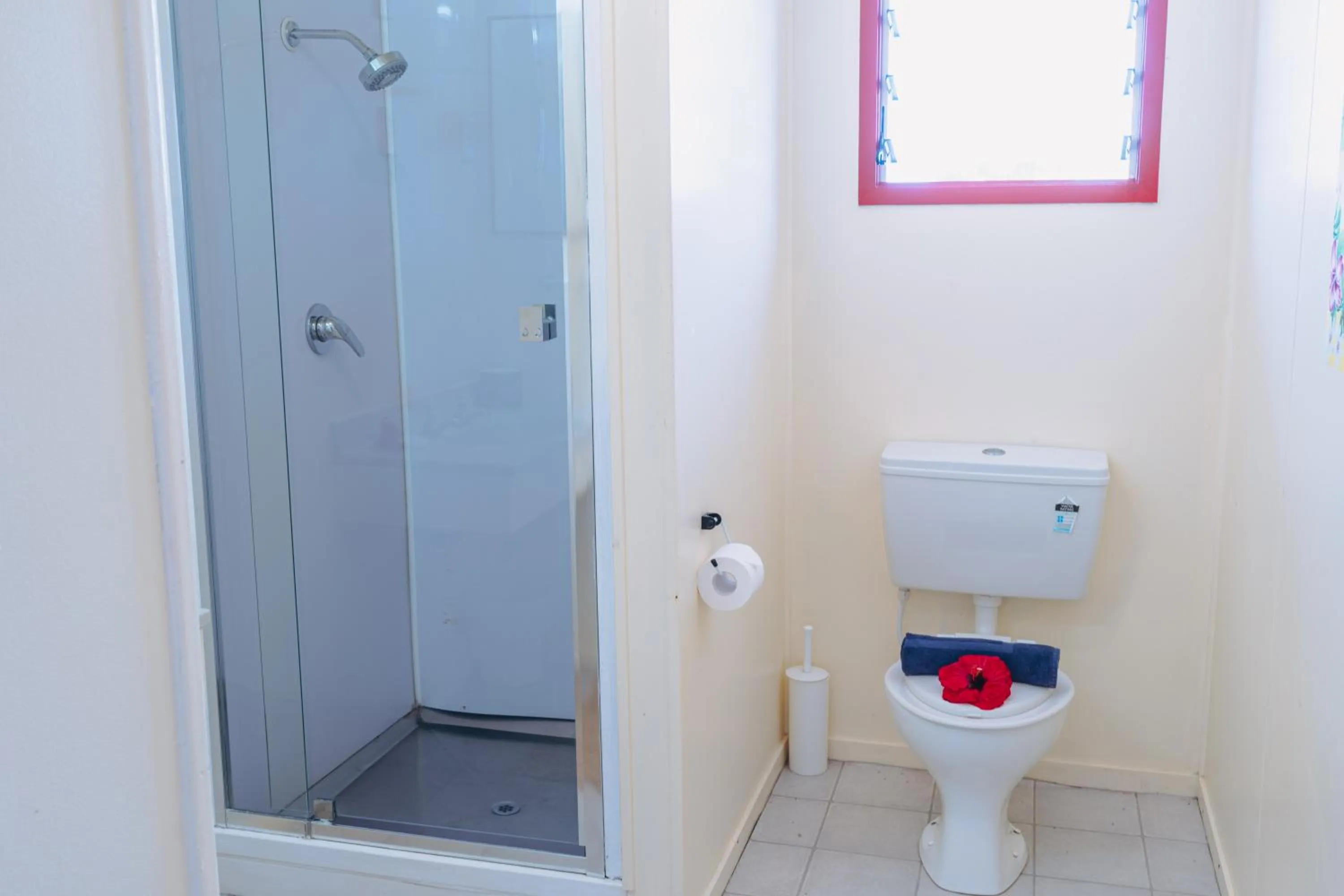 Bathroom in Kiikii Inn & Suites