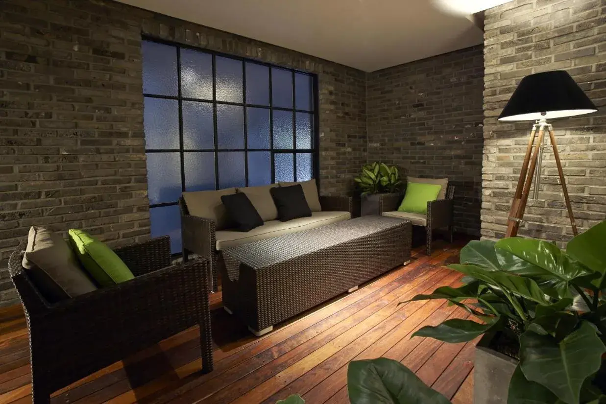 Other in JS The Classic Hotel Other in JS The Classic Hotel