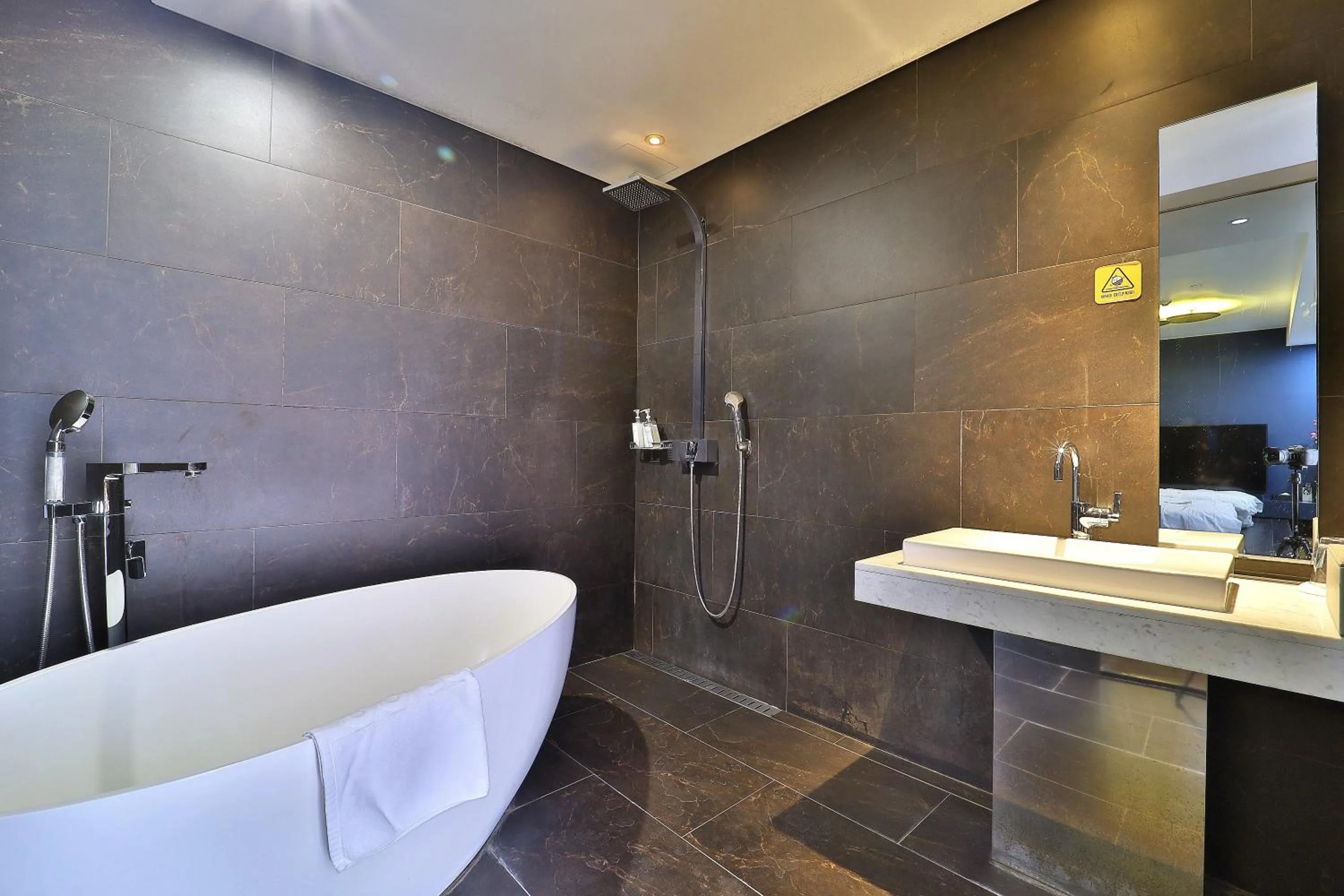 Bathroom in js 부티크 호텔 동탄